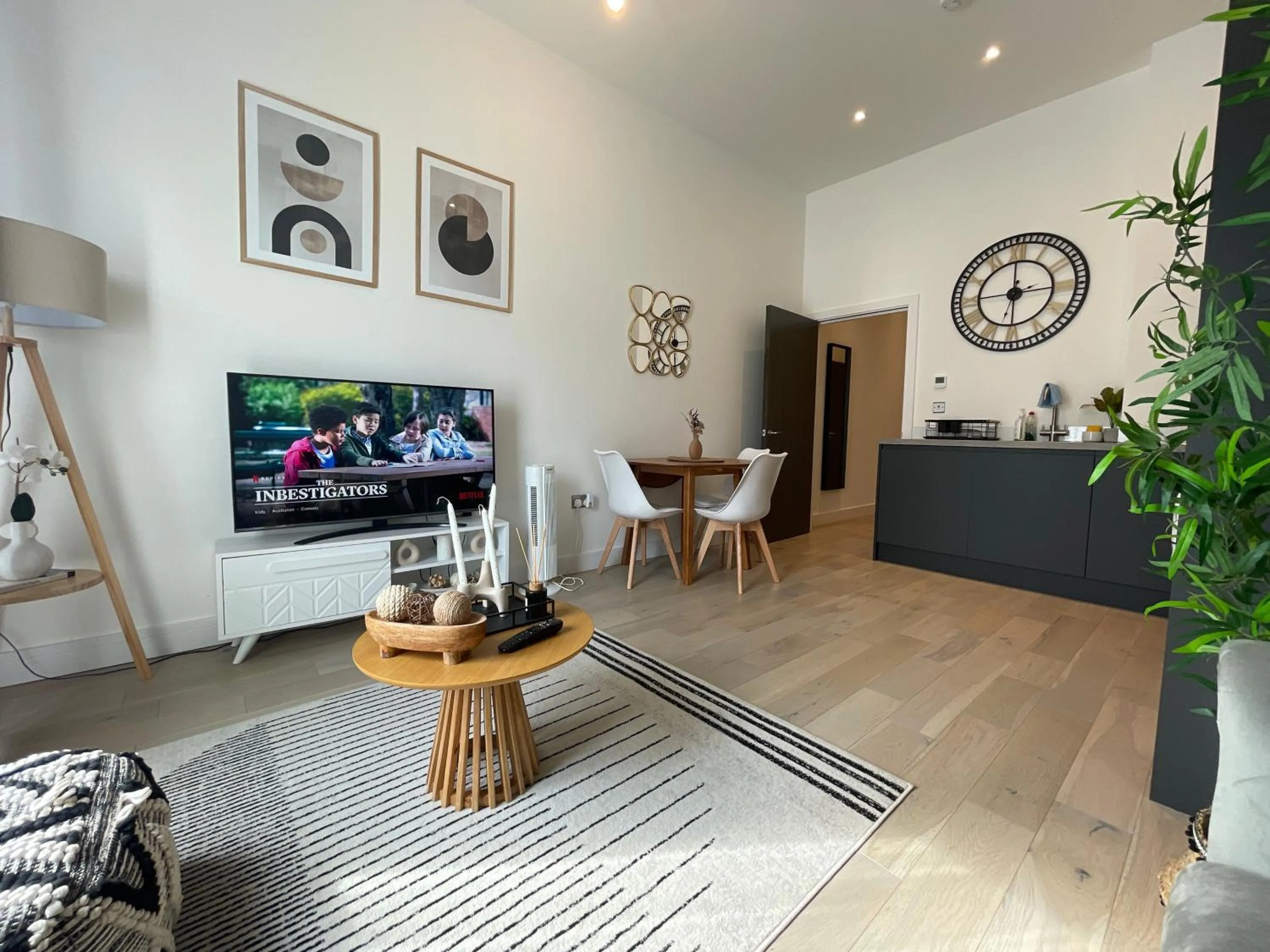 Two-Bedroom Apartment in Luxury 2 bedroom Flat Sutton