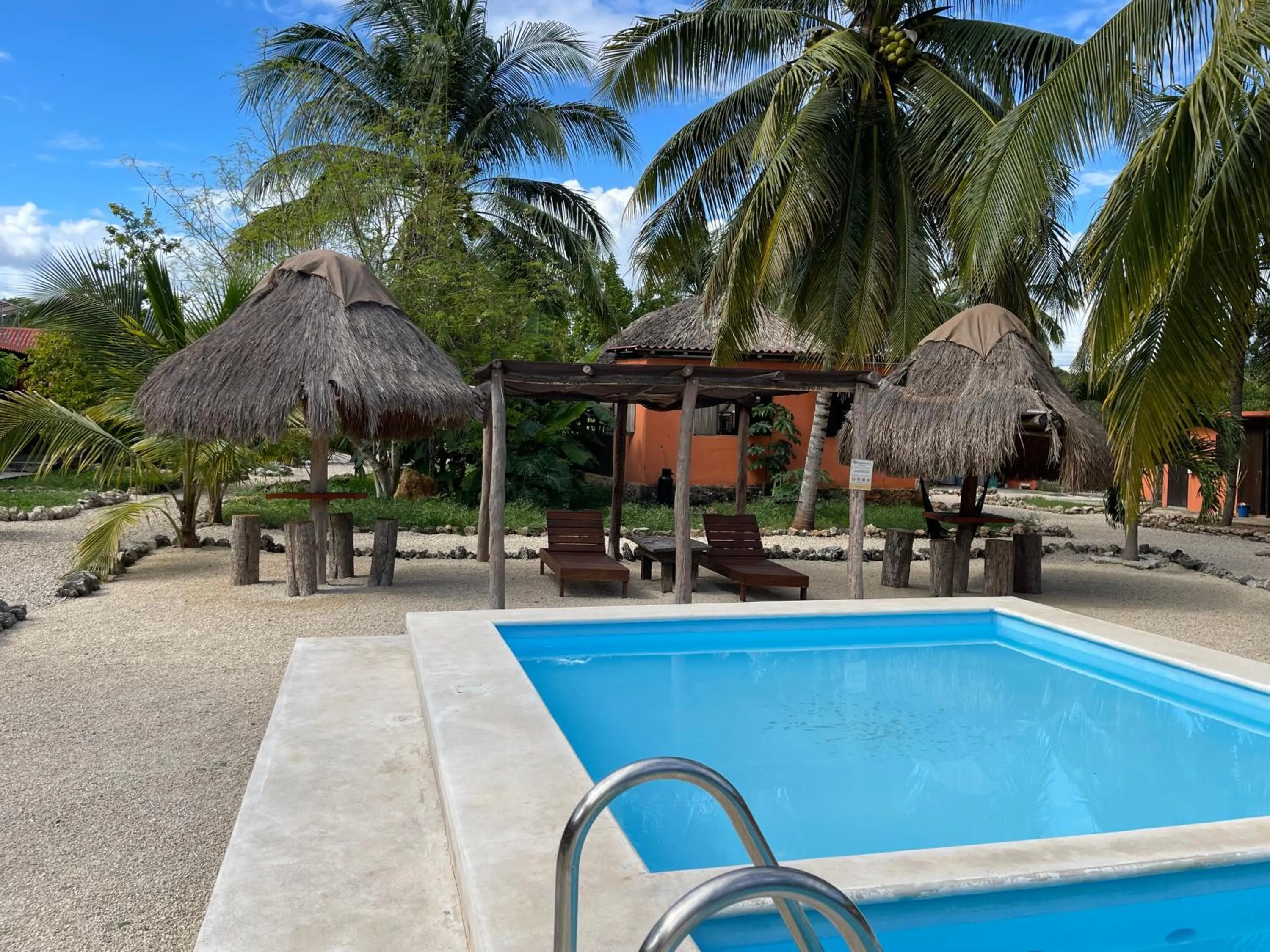 Swimming pool in Hotel Bacalar Sunshine
