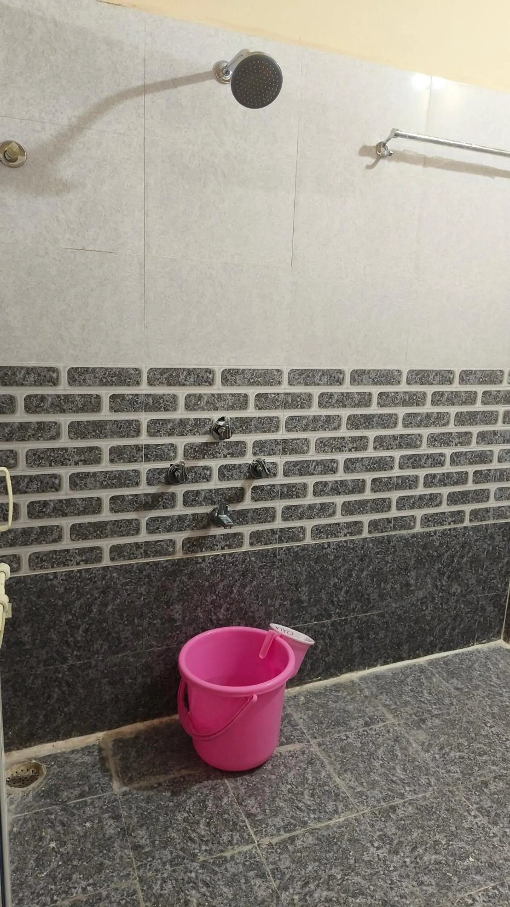 Bathroom in Nain Guest House