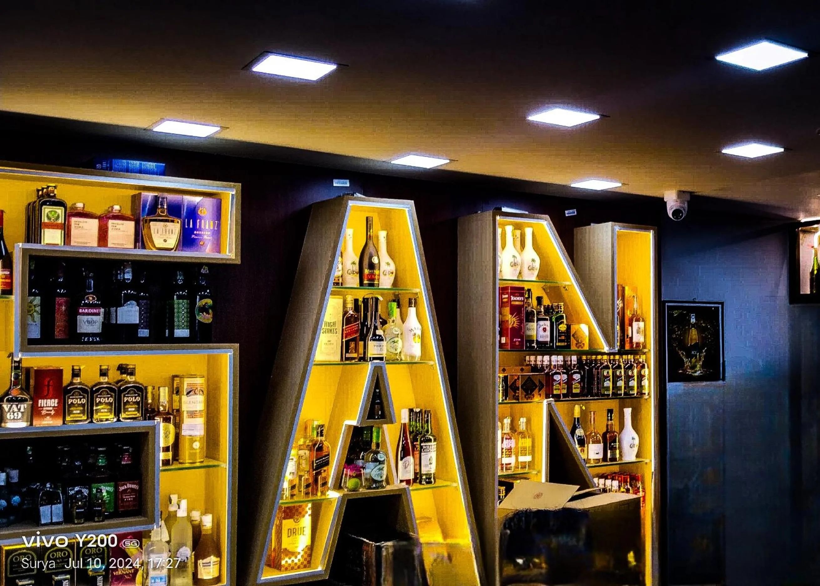 Lounge or bar in SAN BEACH RESIDENCY