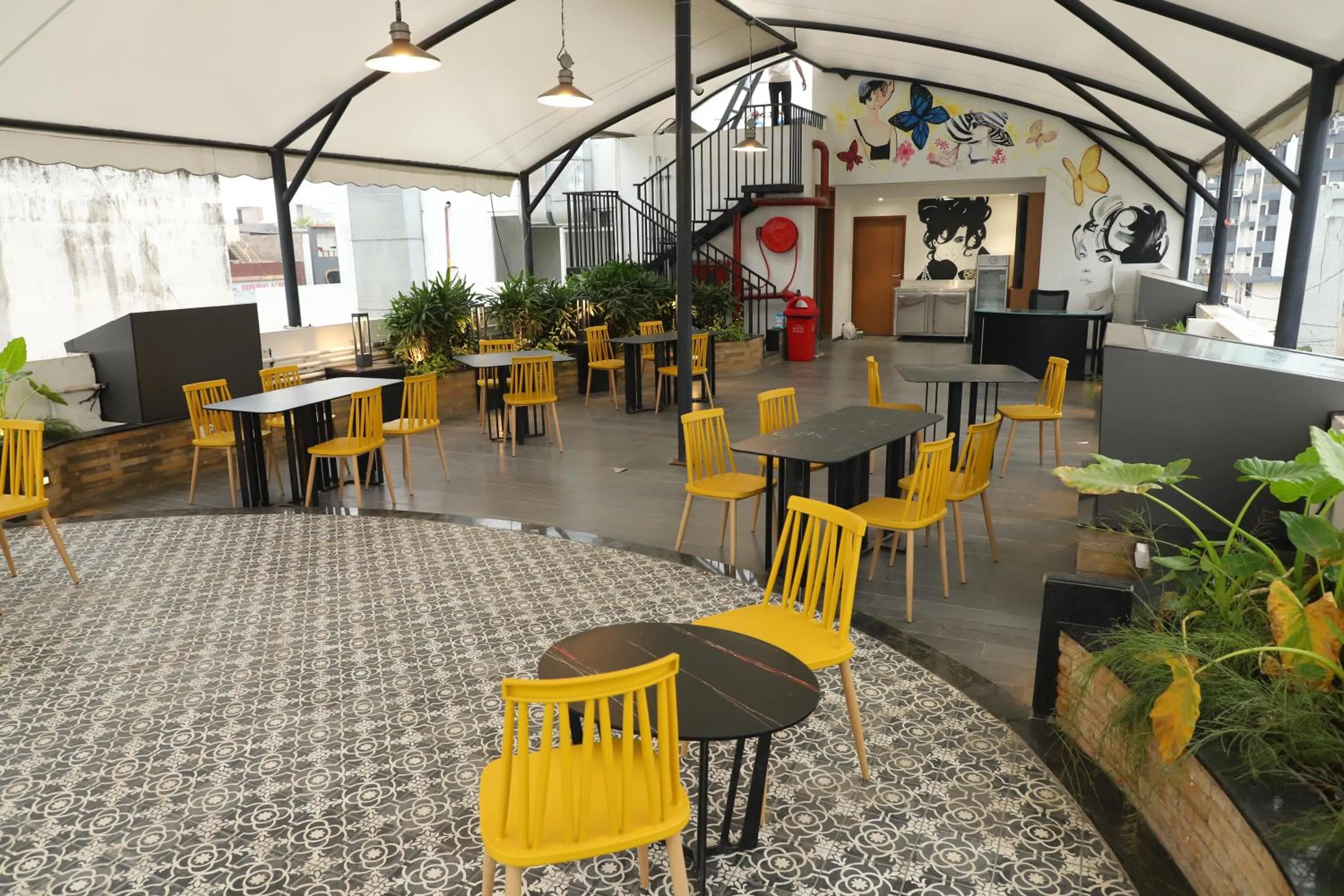 Dining area in Alba Inn, Vijay Nagar