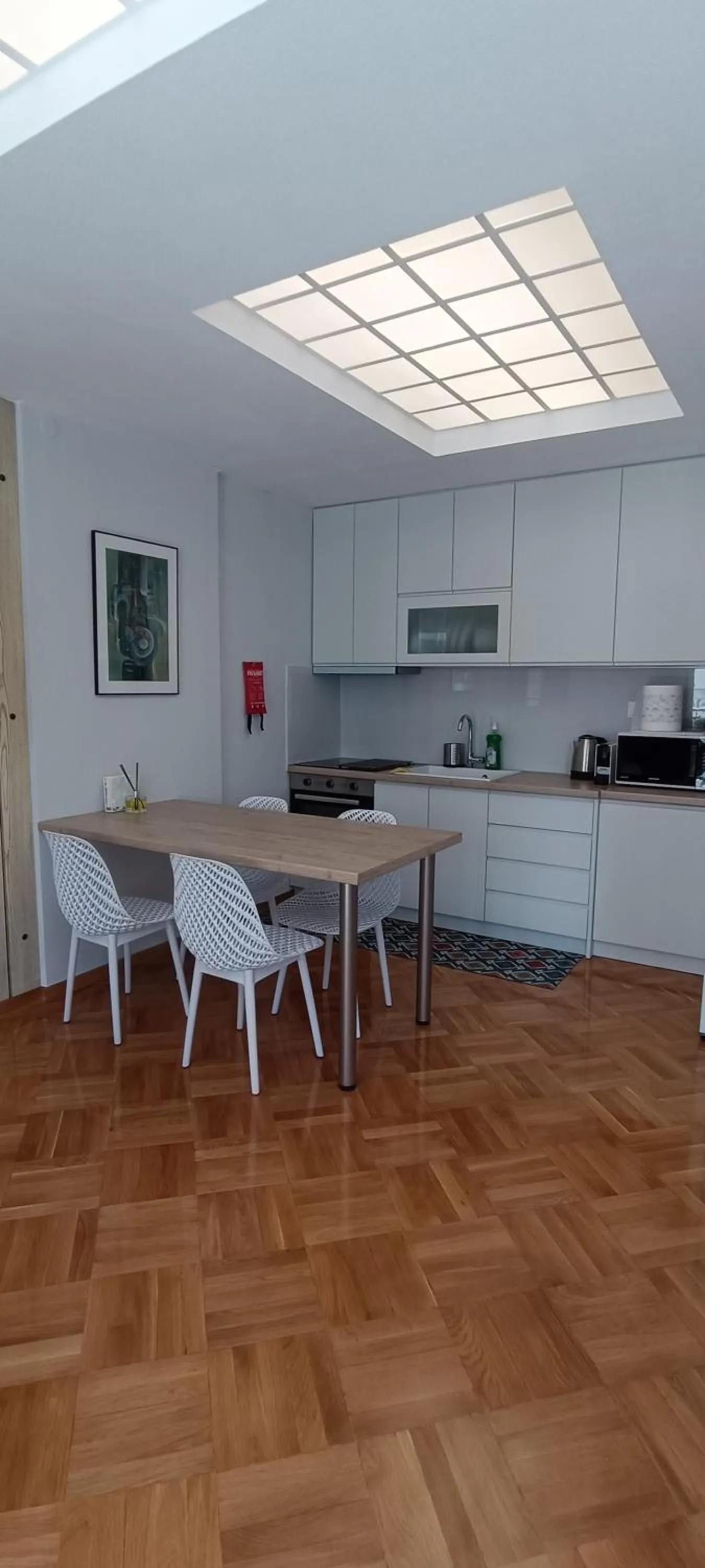 Artemis Plaza Suites