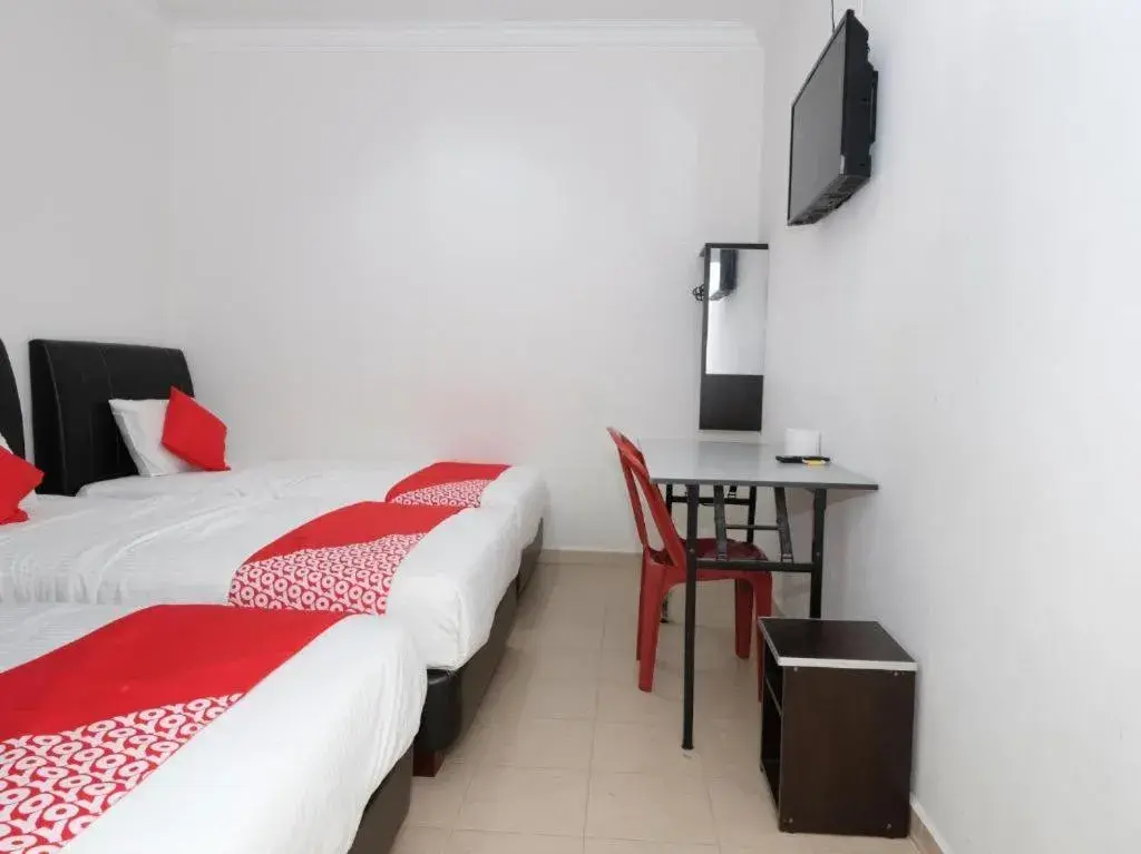 Comfort Triple Room in Hotel De'light Villa Comfort Triple Room in Hotel De'light Villa