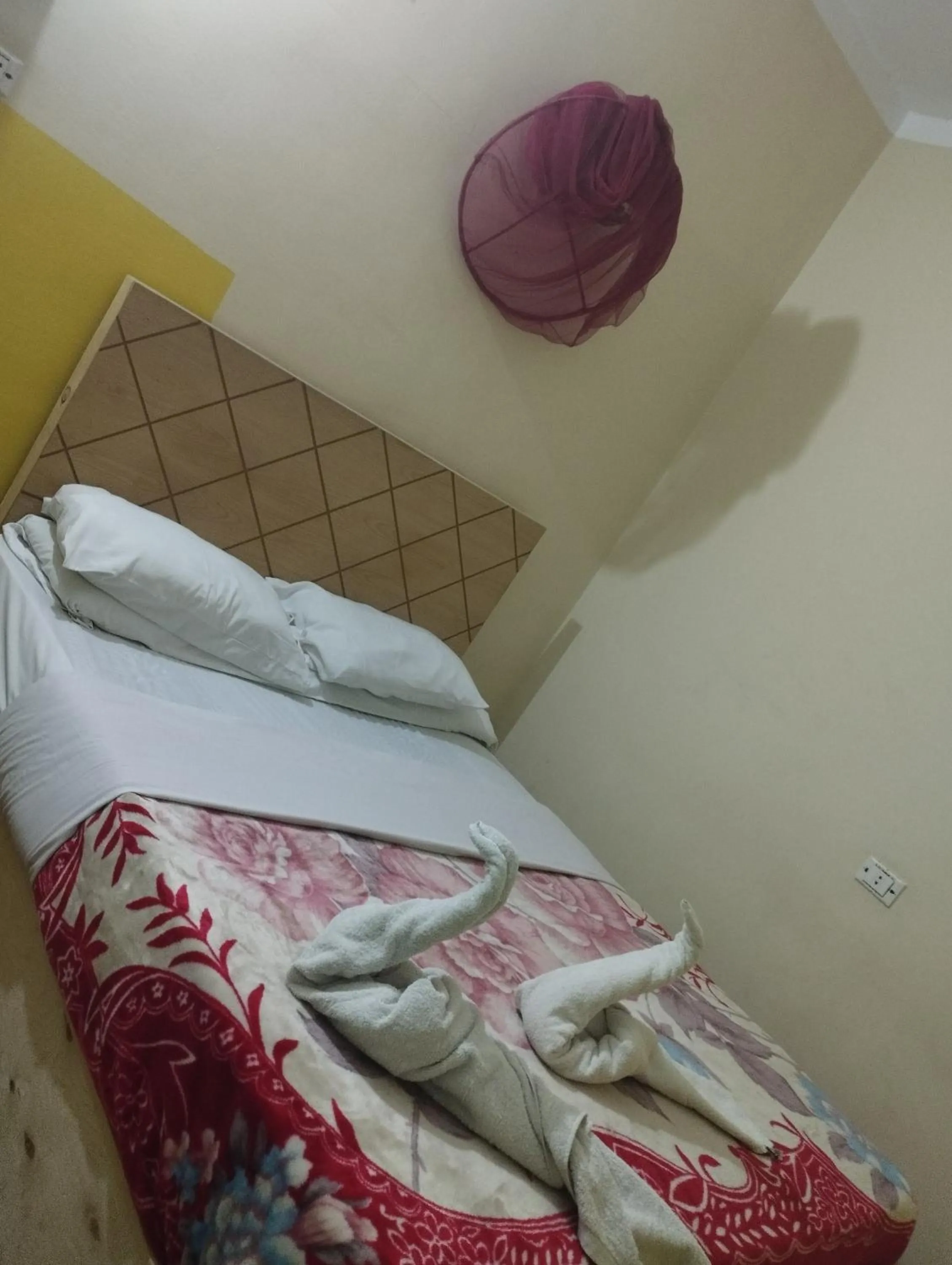 Bedroom, Bed in Bob Marley Peace hotel luxor