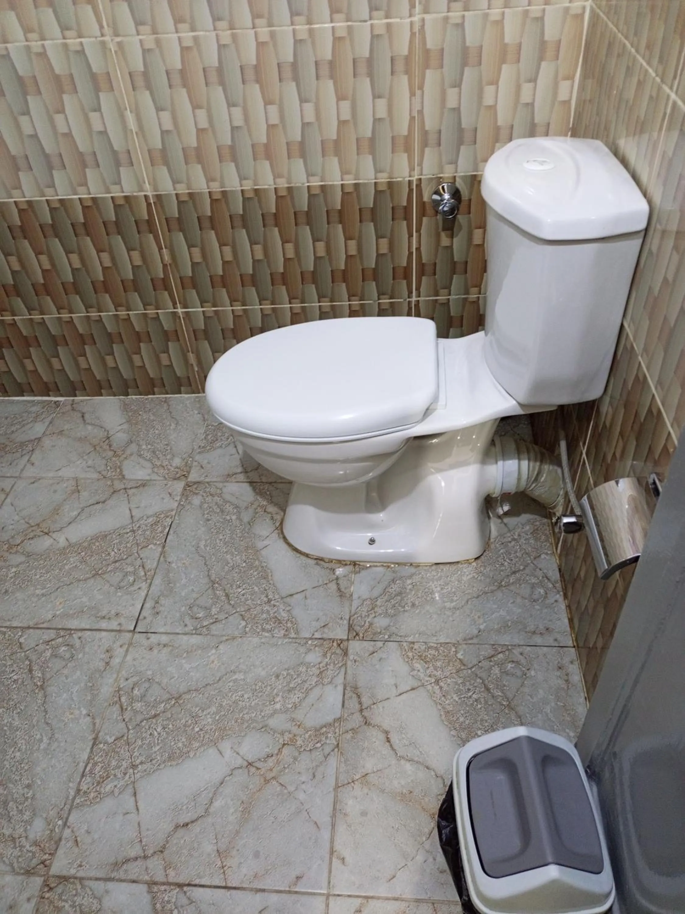 Bathroom in Bob Marley Peace hotel luxor