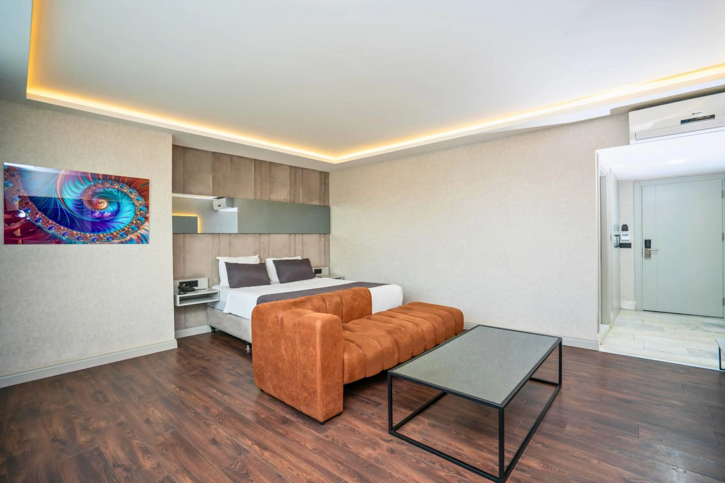 Seating area in 216 Station Suite Gebze