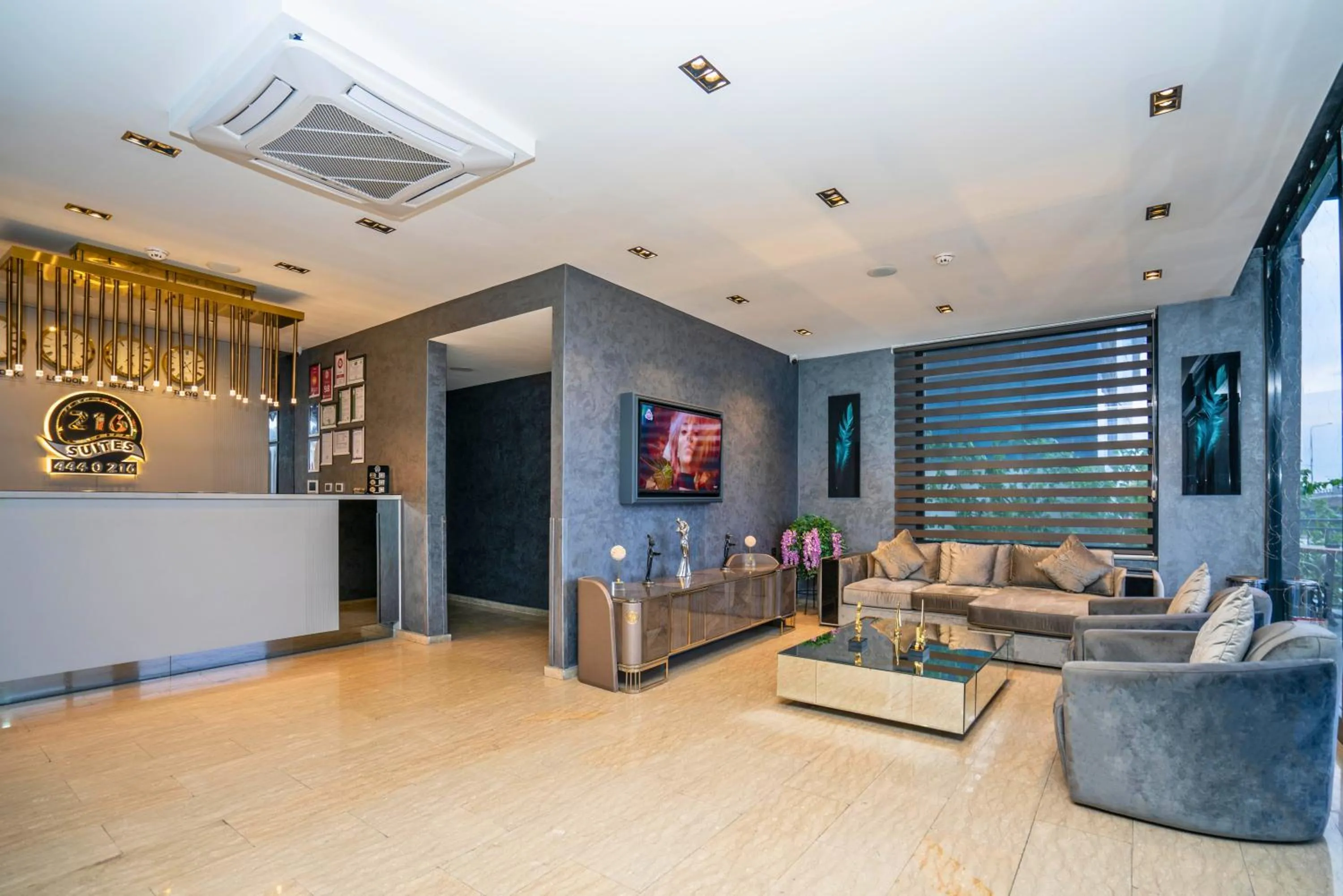 Lobby or reception in 216 Station Suite Gebze
