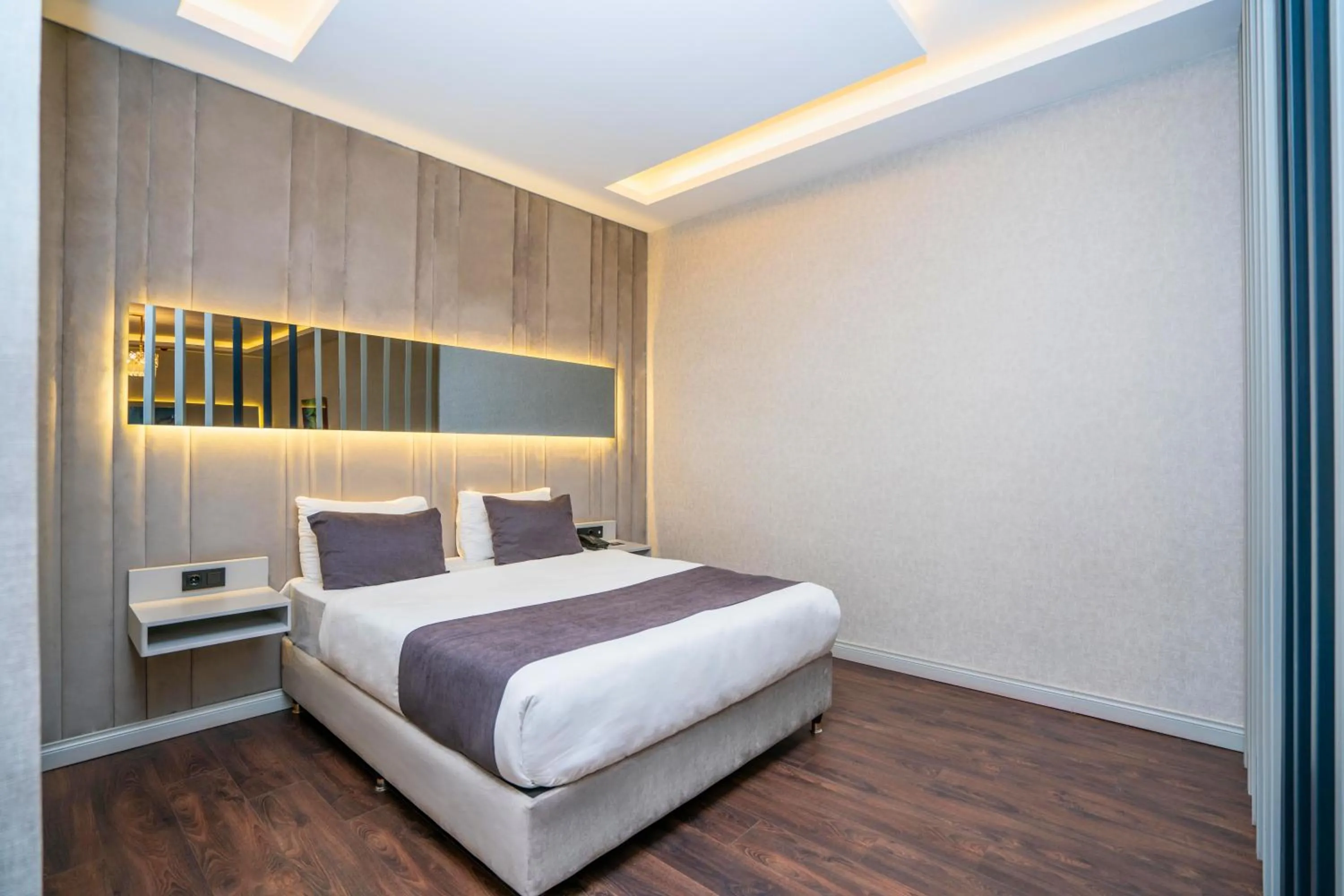 Bed in 216 Station Suite Gebze