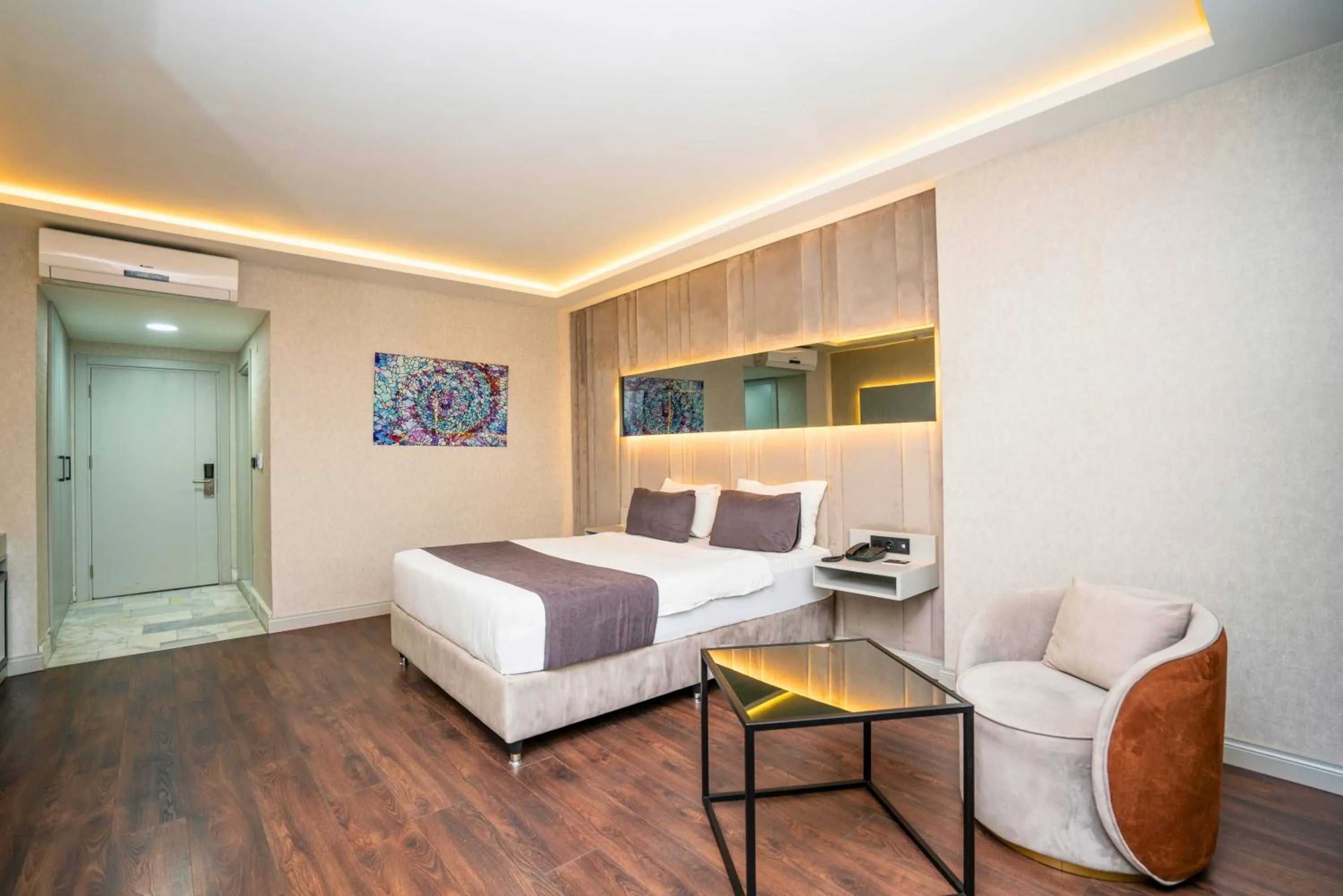 Bed in 216 Station Suite Gebze