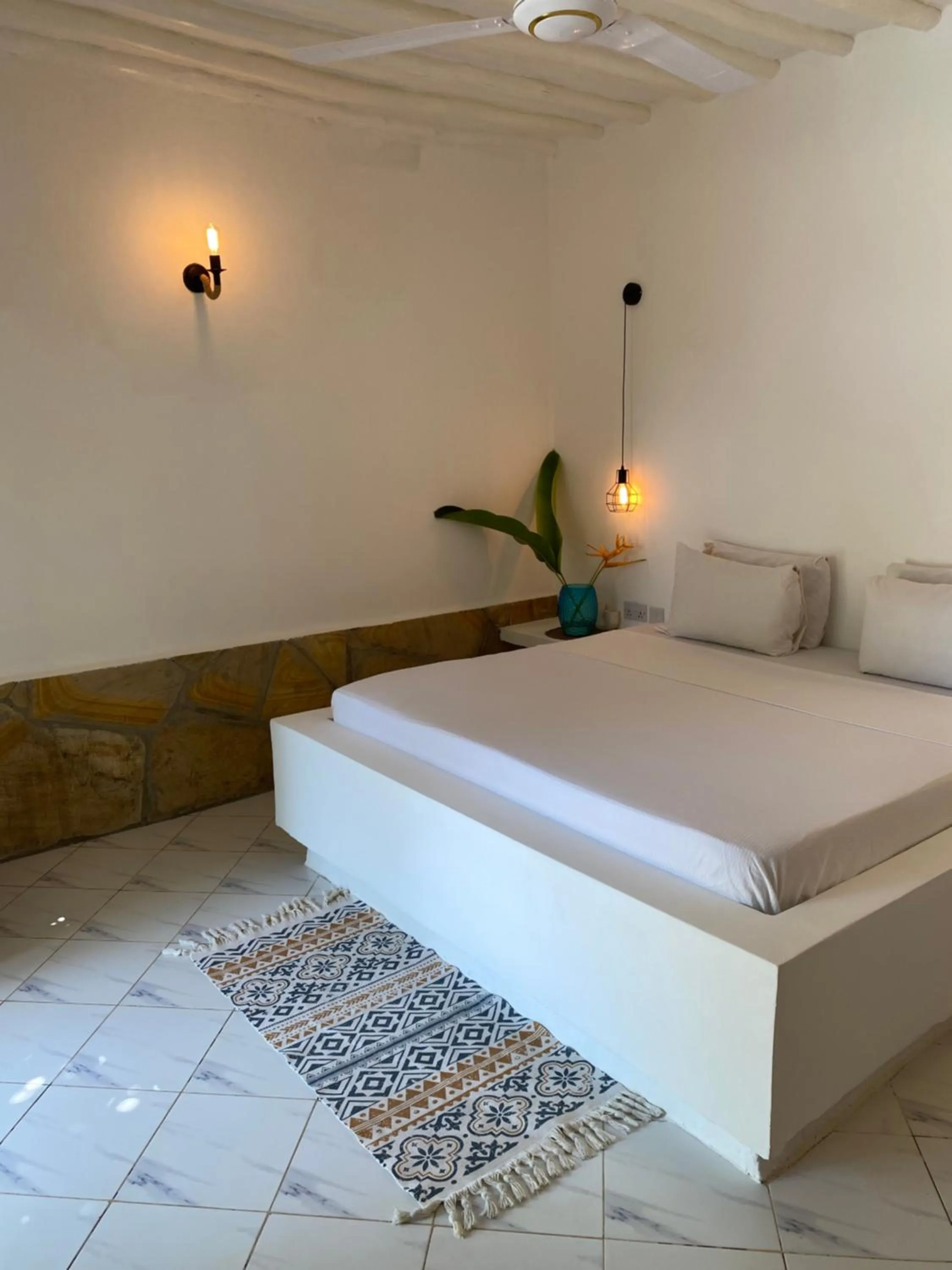 Bed in Cactus lodge Zanzibar