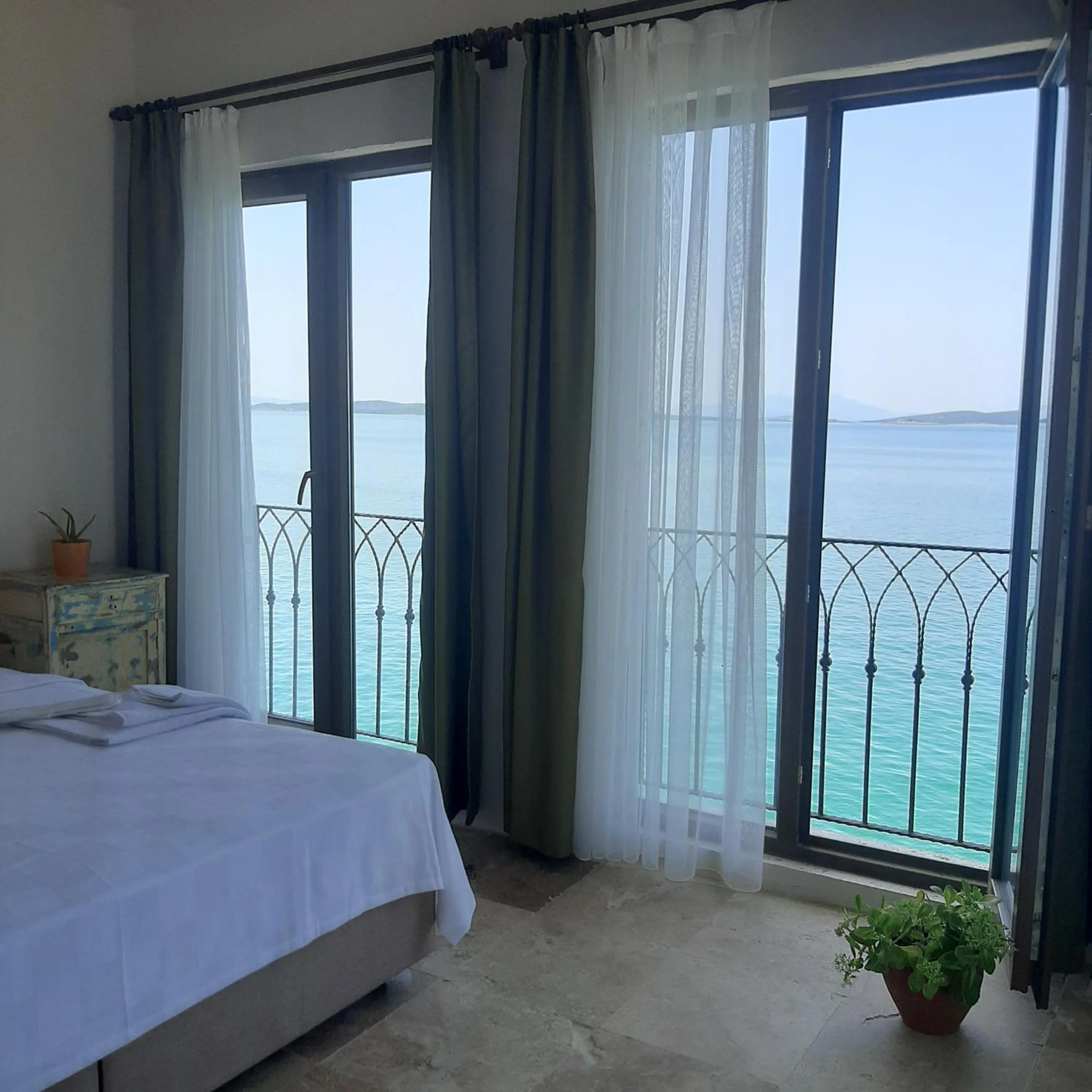 Bed in CasaLyma Ayvalık