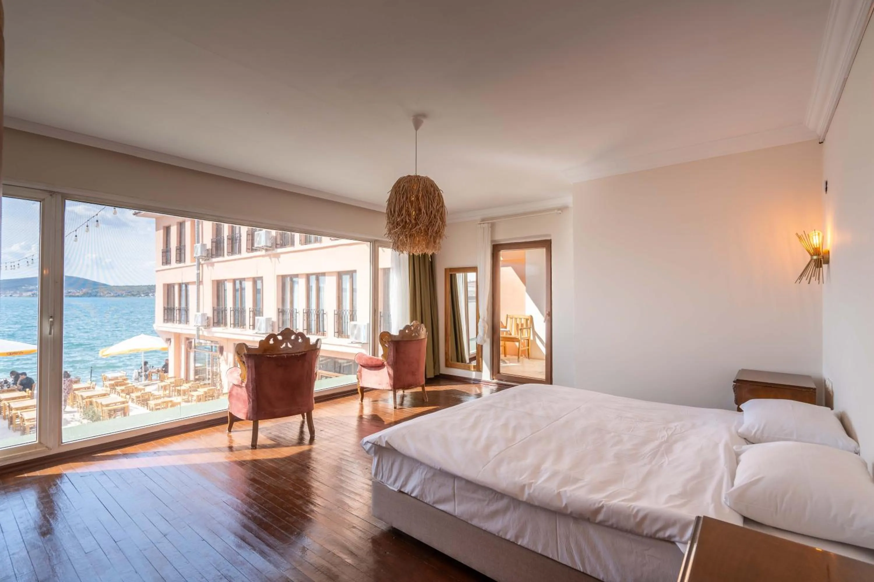 Bed in CasaLyma Ayvalık