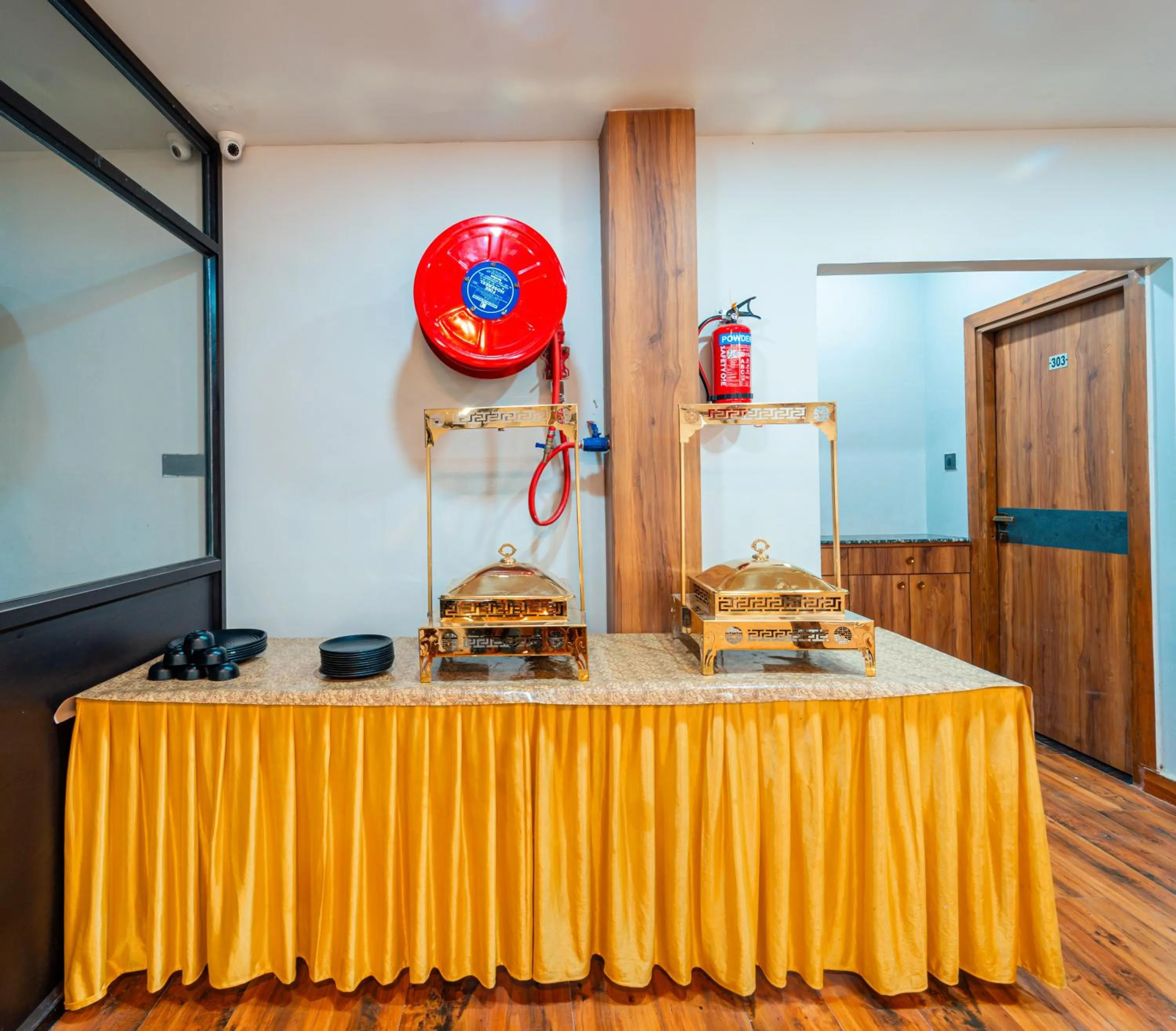 Breakfast in Treebo Lake City