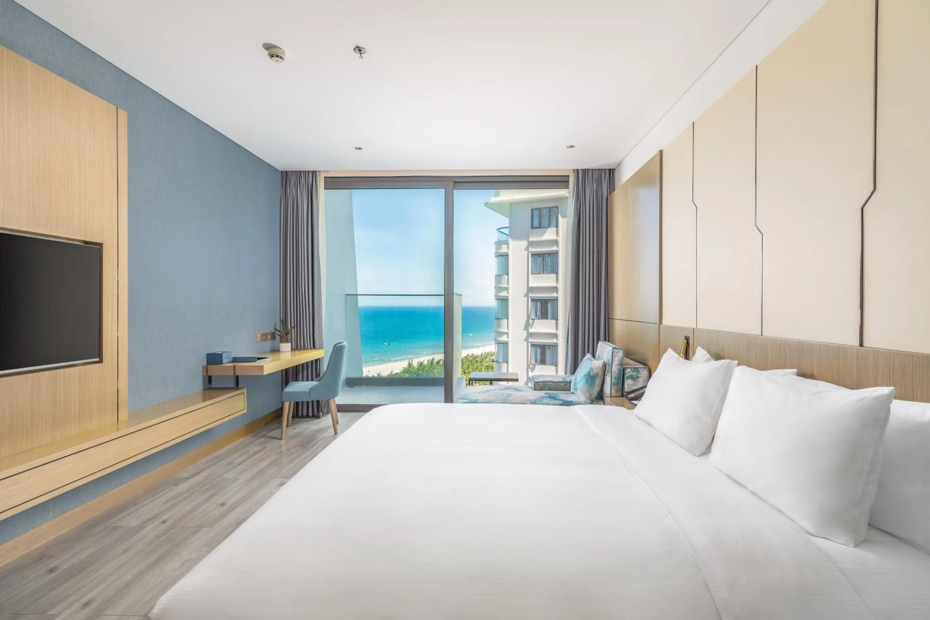 Bedroom, Bed in Awaken Da Nang Hotel