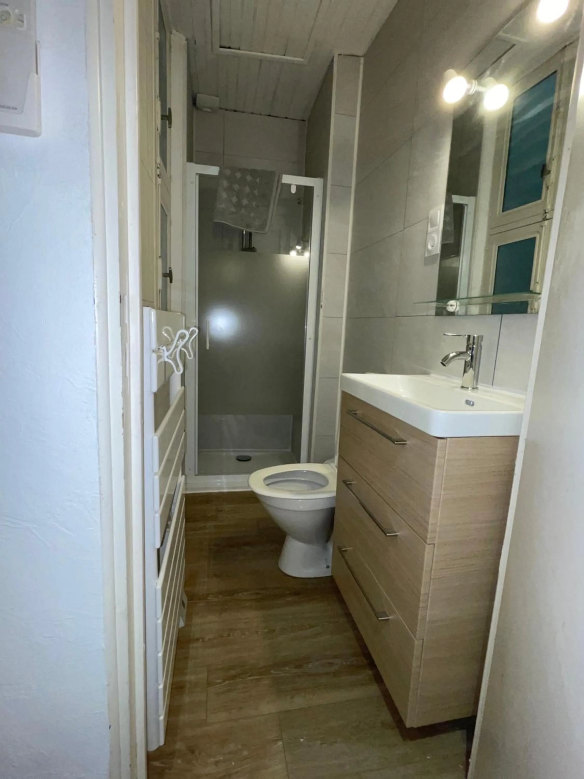 One-Bedroom Apartment in Studio N•2 avec patio en plein cœur de la ville
