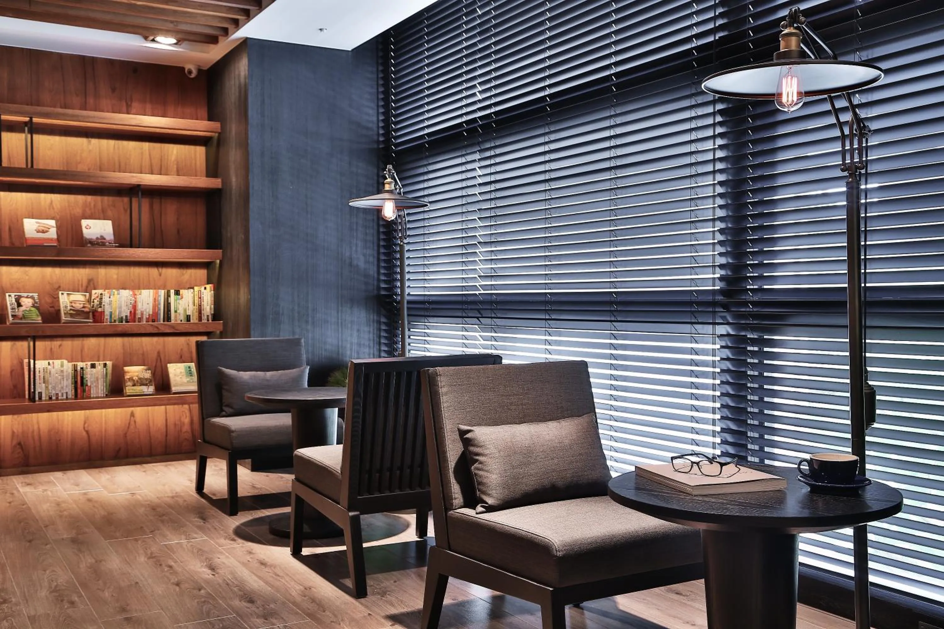 Meeting/conference room in Queena Plaza Hotel