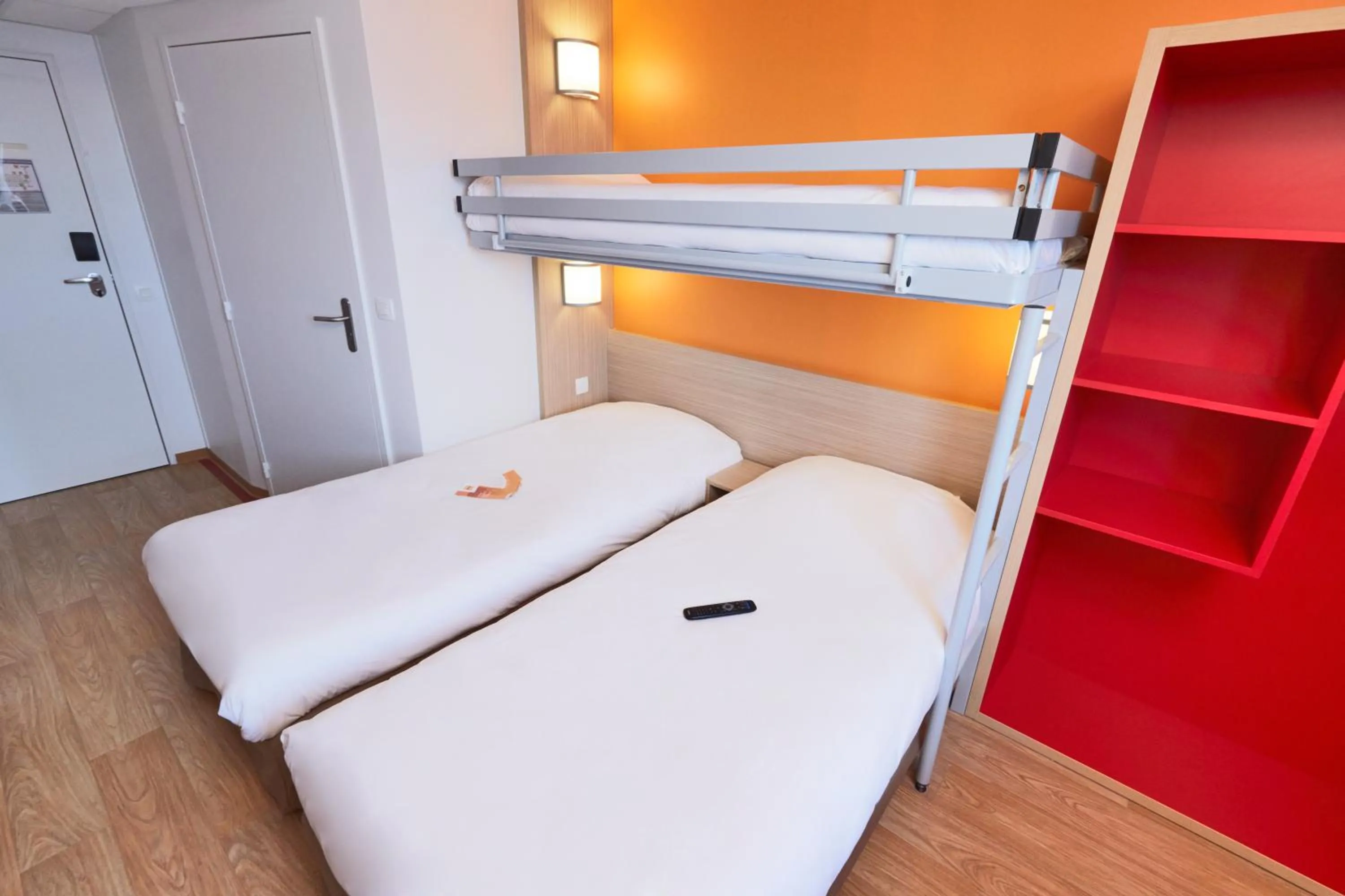 Bed in Premiere Classe Bordeaux Ouest - Mérignac Aéroport