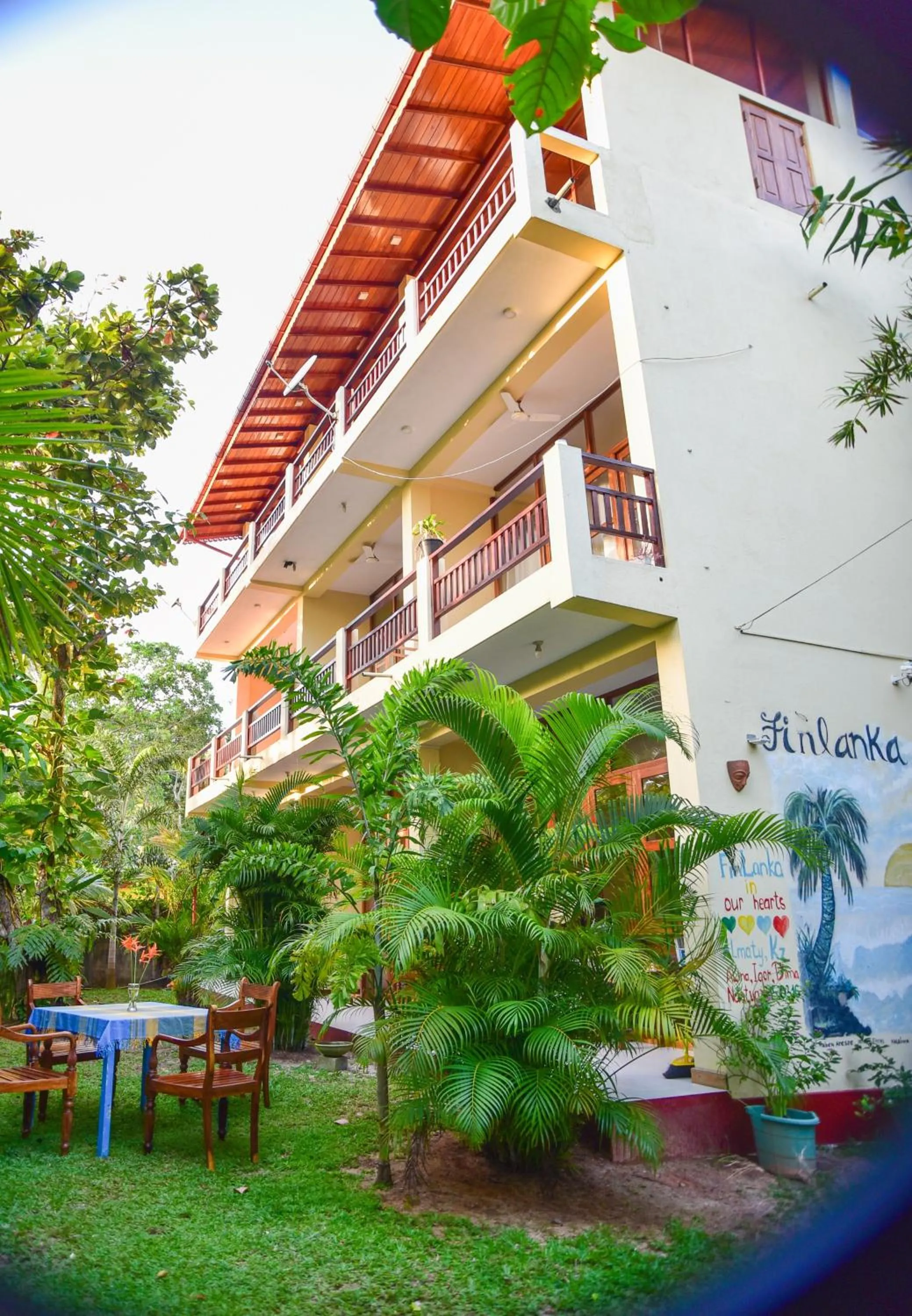 Garden view in Hotel Finlanka