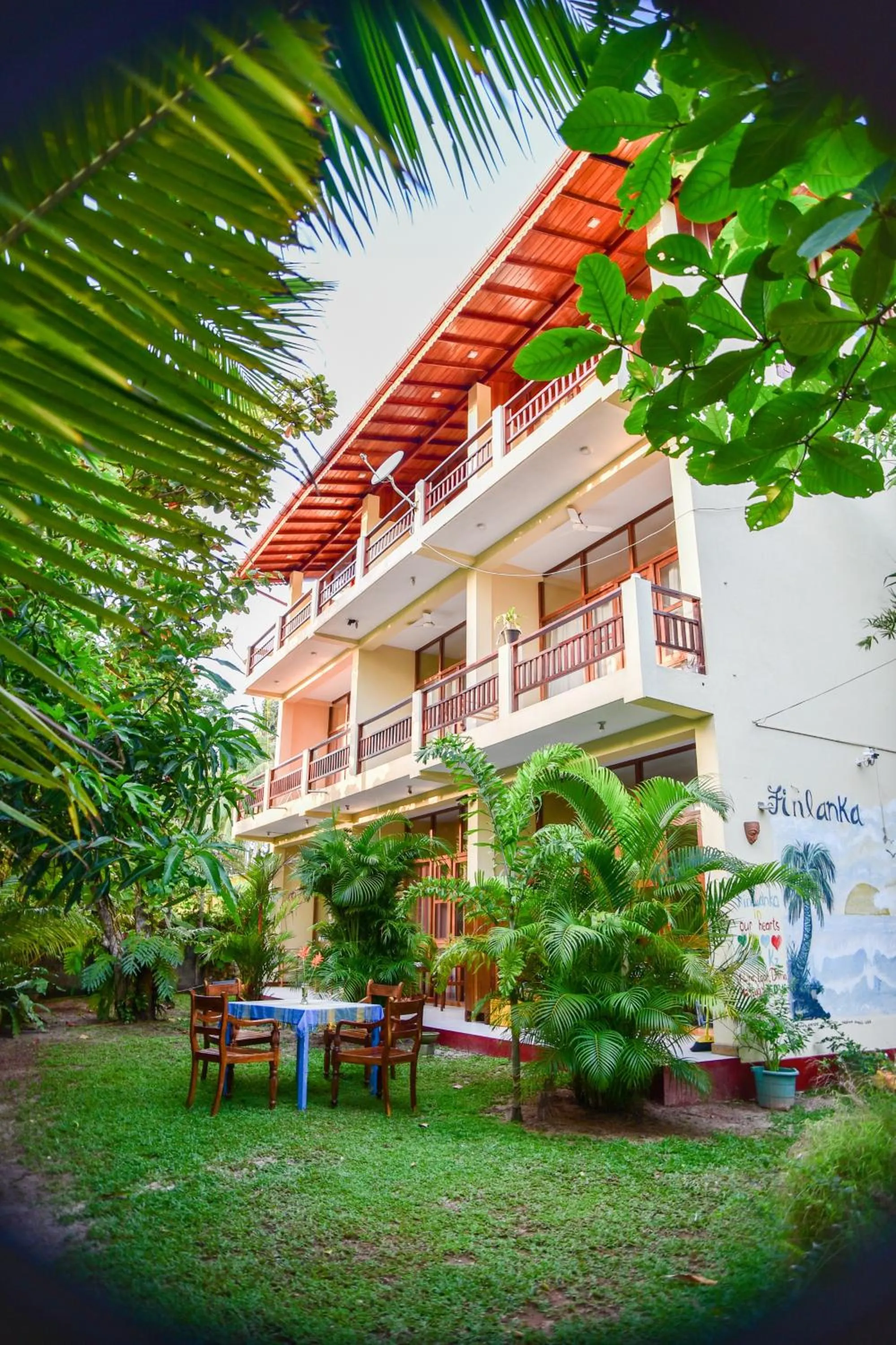 Garden view in Hotel Finlanka