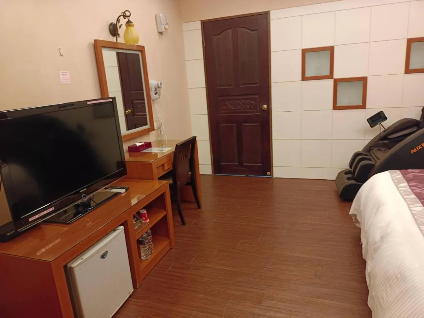 TV and multimedia in Wogo Hotel