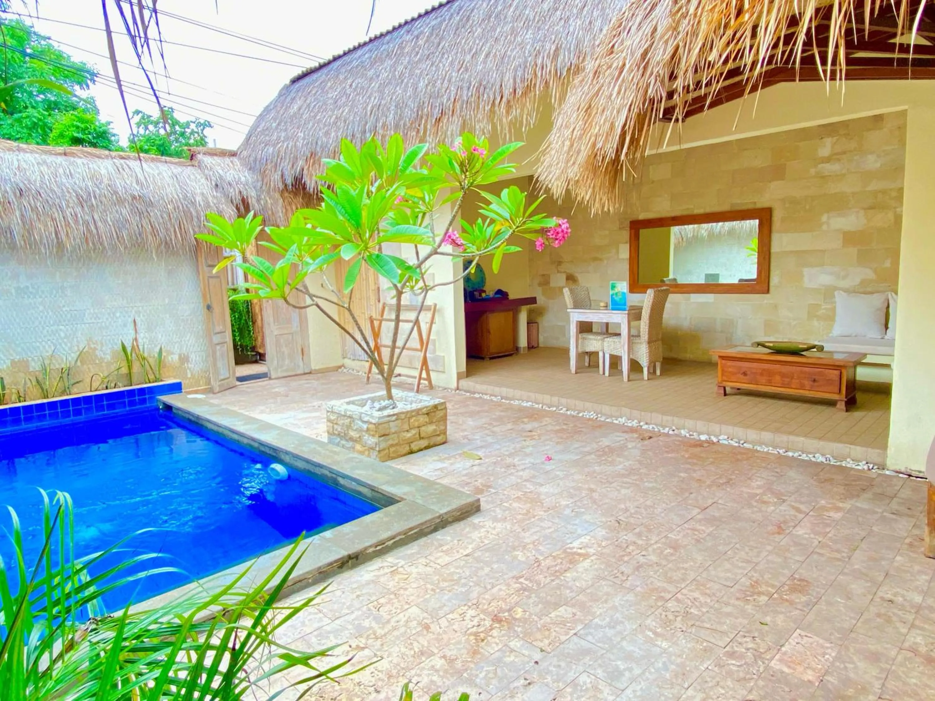 Swimming pool in La Bella - Hotel Villa & Spa