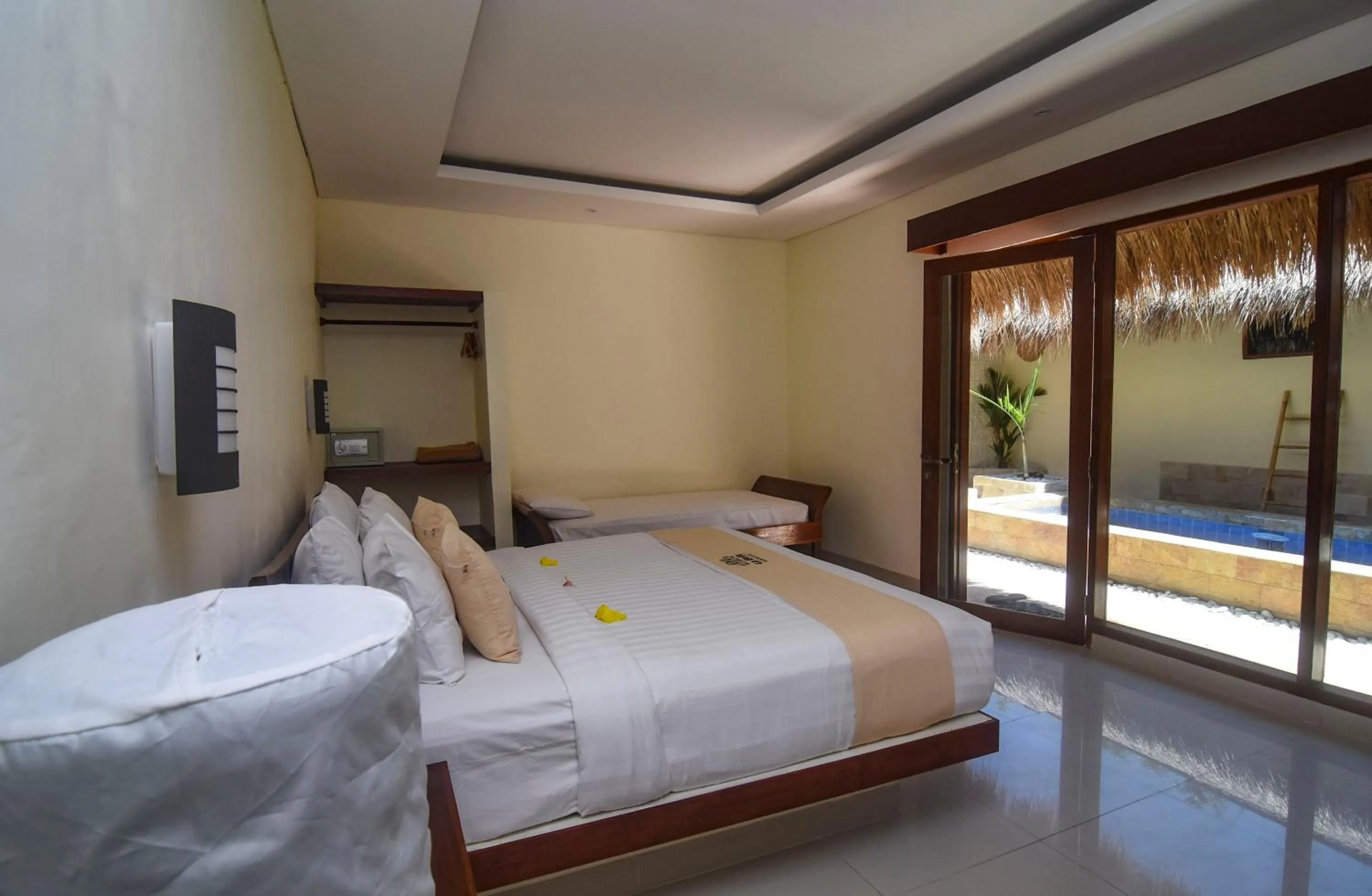 Bed in La Bella - Hotel Villa & Spa