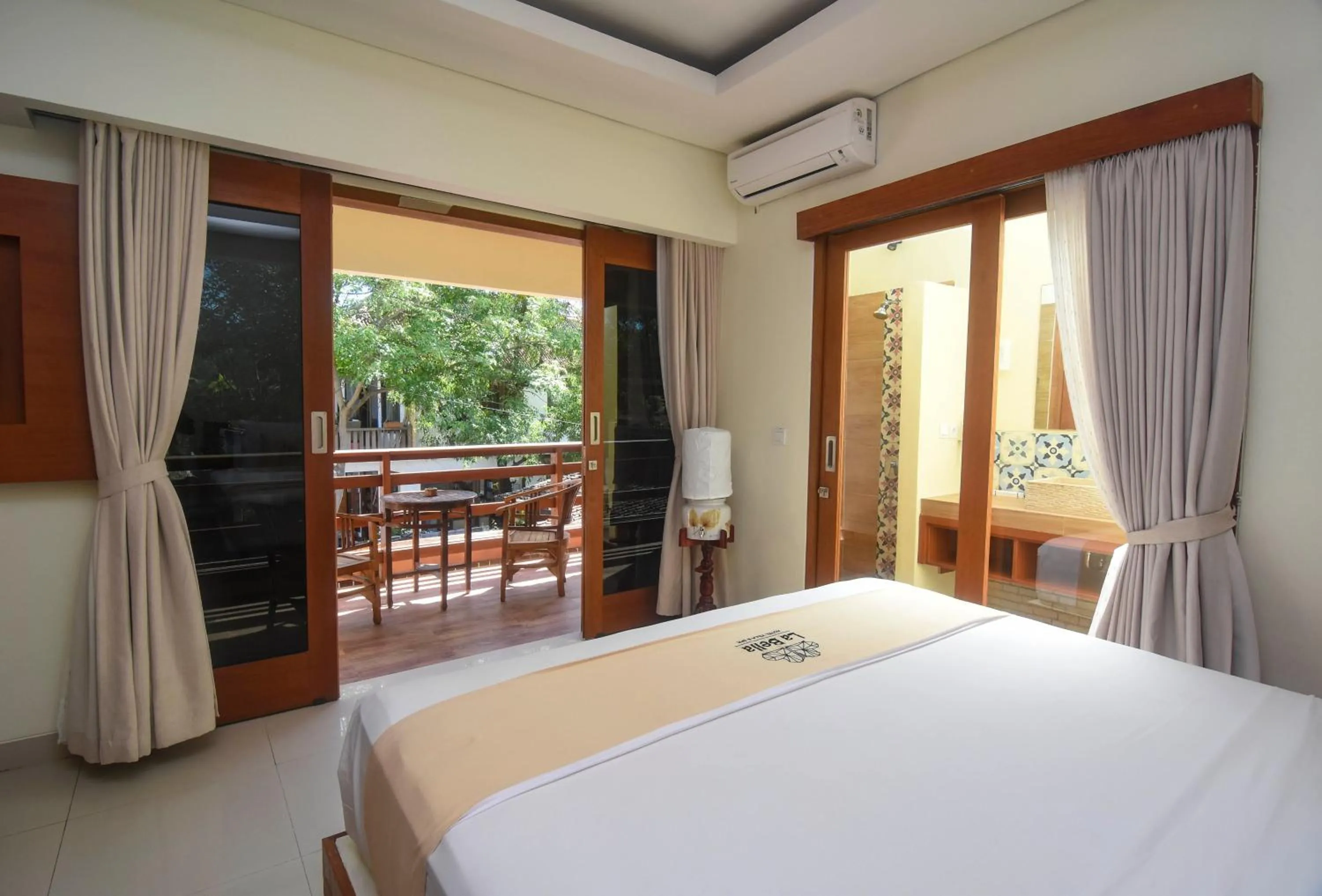 Bed in La Bella - Hotel Villa & Spa