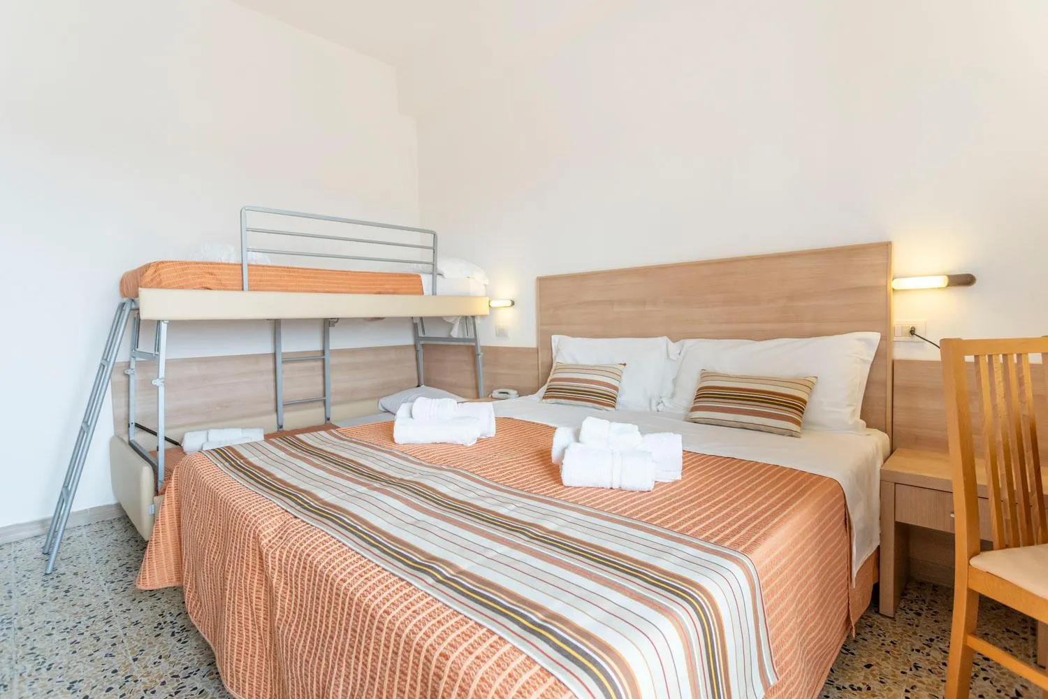 Bed in Hotel Cormoran Riccione