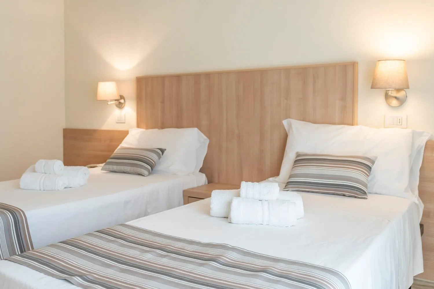 Bedroom, Bed in Hotel Cormoran Riccione