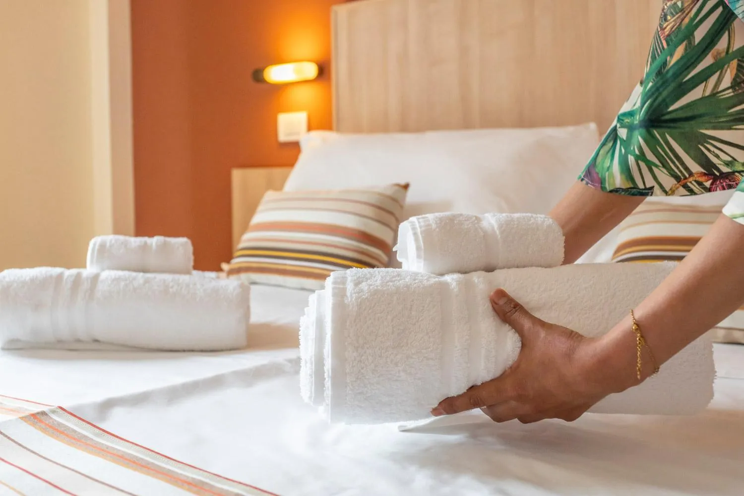 towels, Bed in Hotel Cormoran Riccione