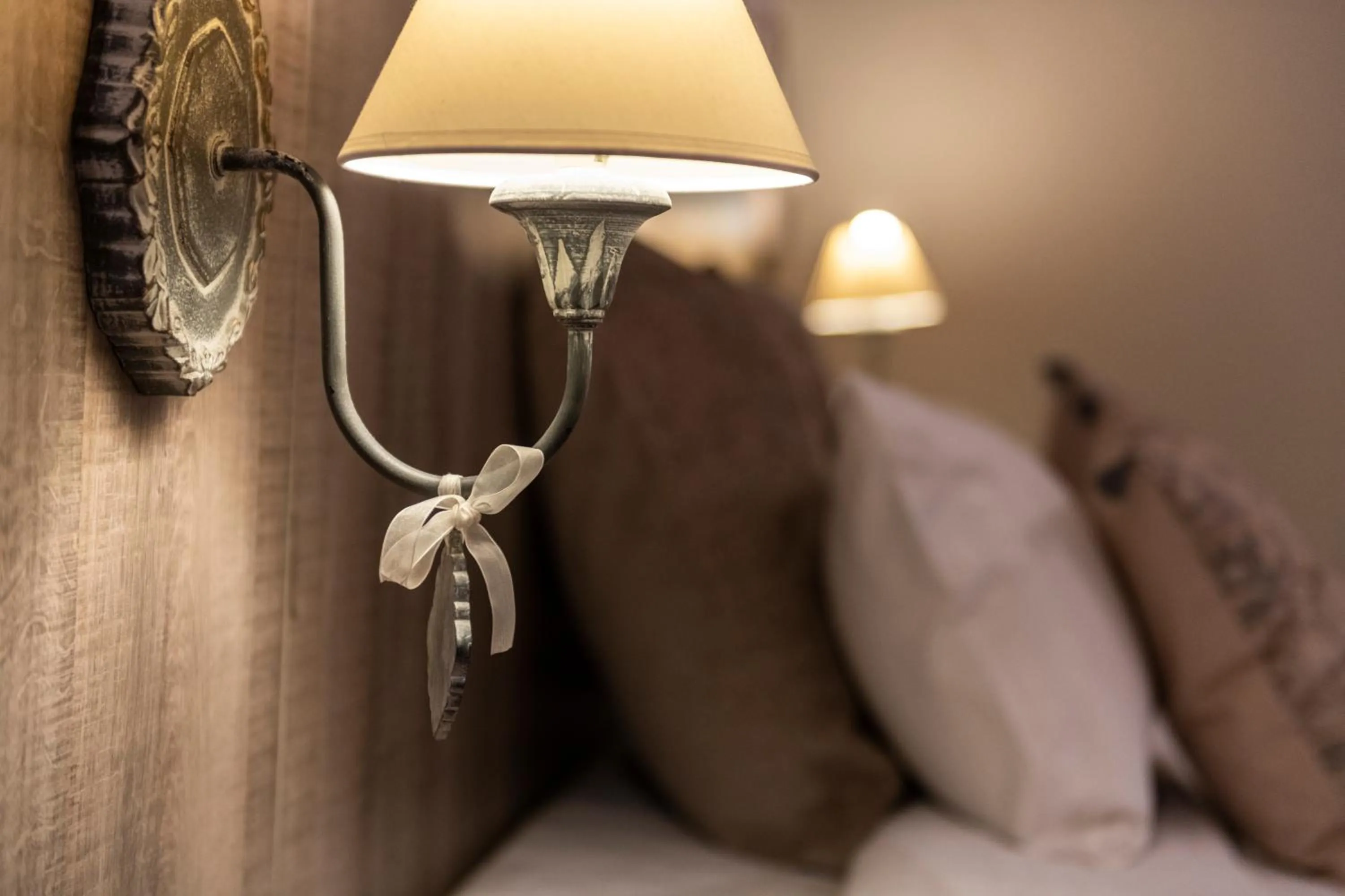 Bedroom, Bed in Hôtel de la Tour