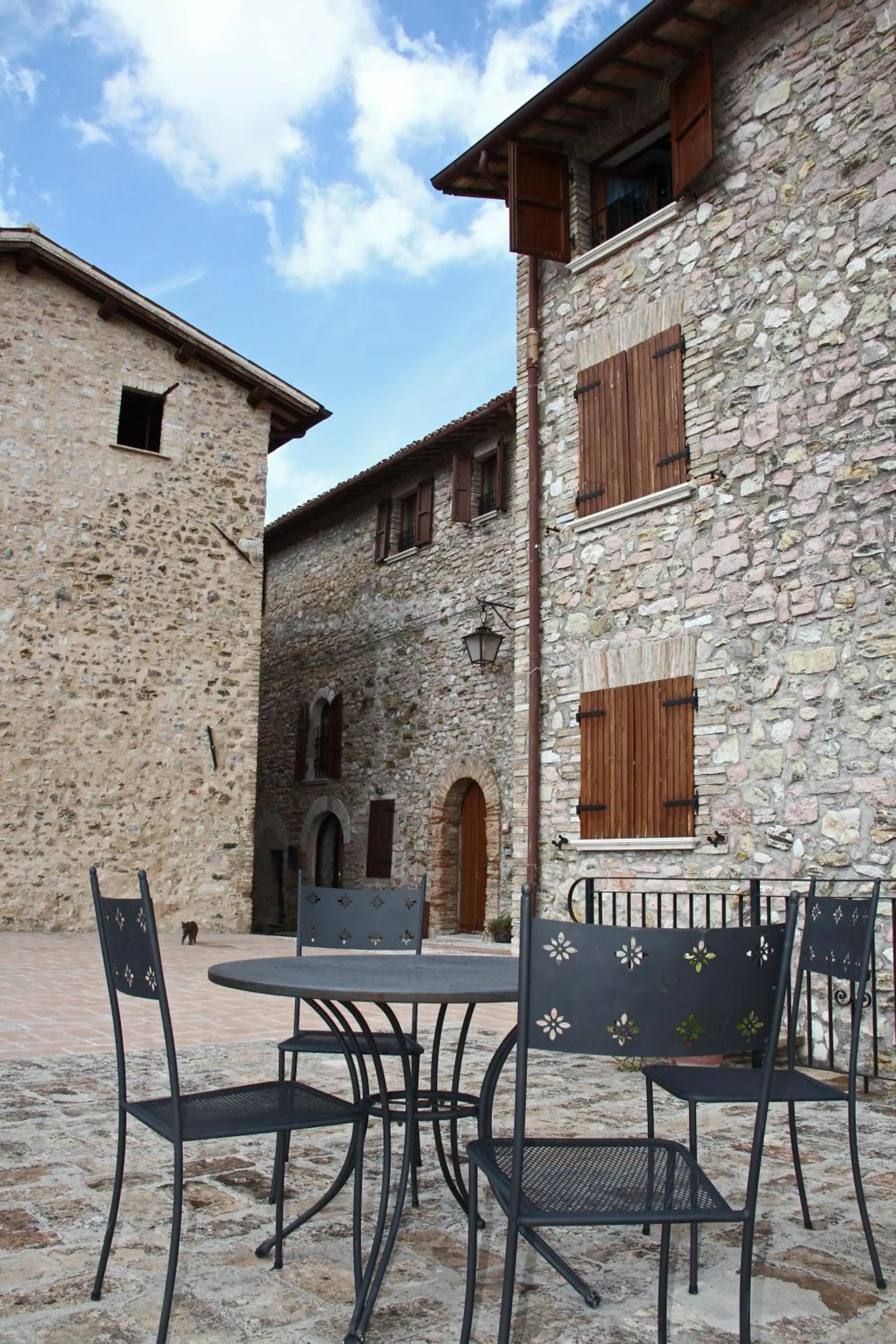 Facade/entrance in Il Castello Di Perchia