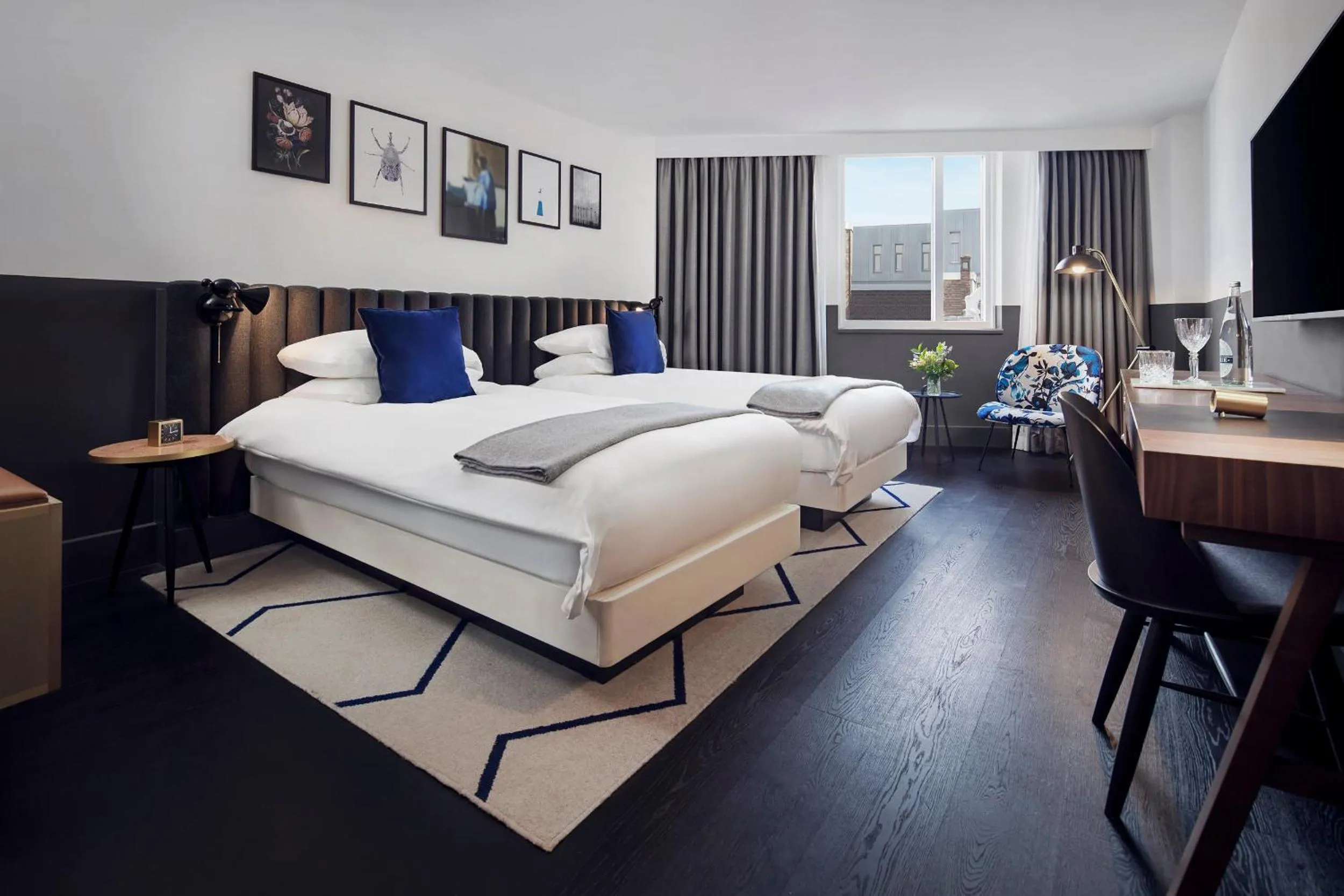 Photo of the whole room, Bed in Kimpton De Witt Amsterdam by IHG