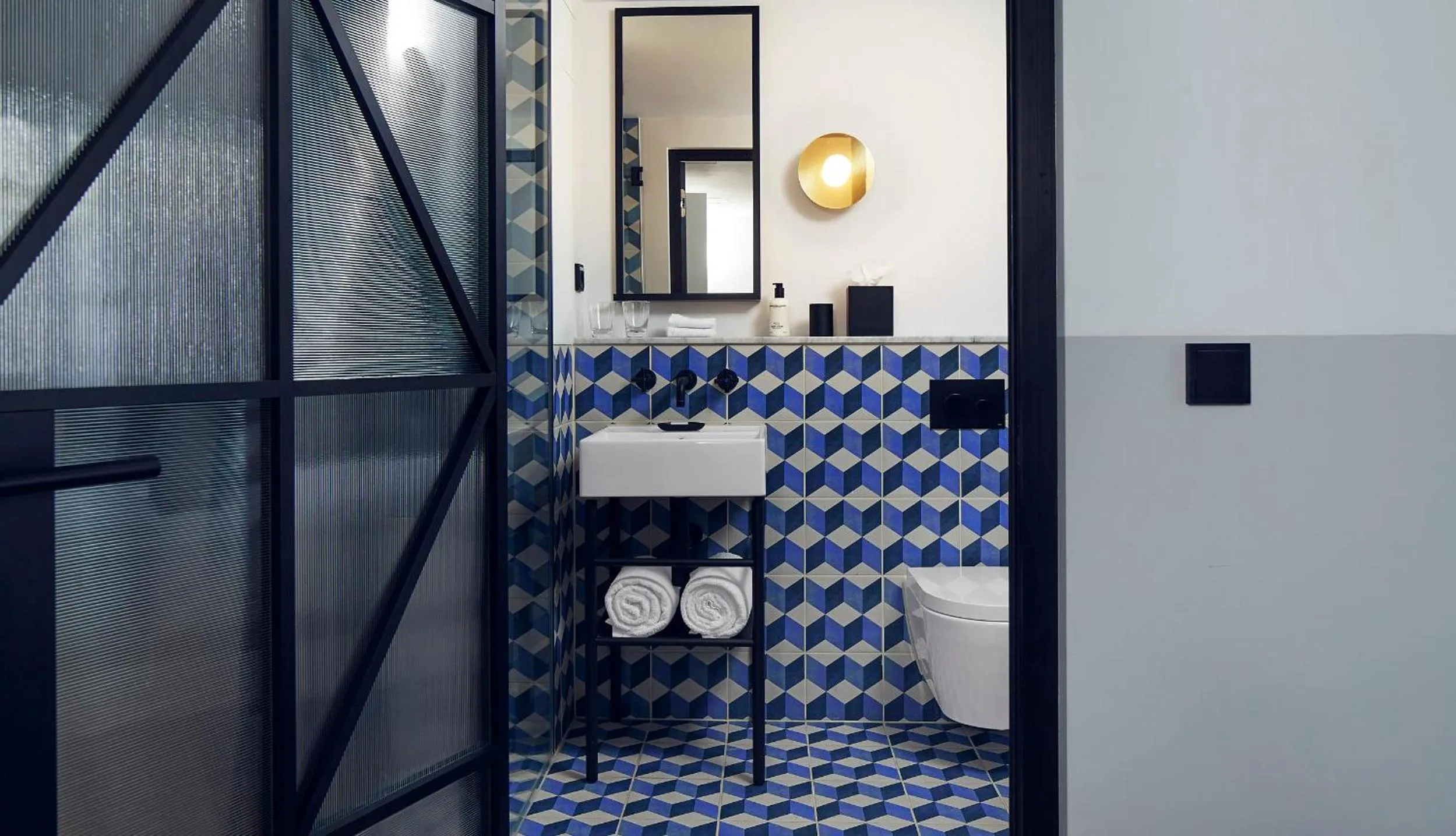 Bathroom in Kimpton De Witt Amsterdam by IHG