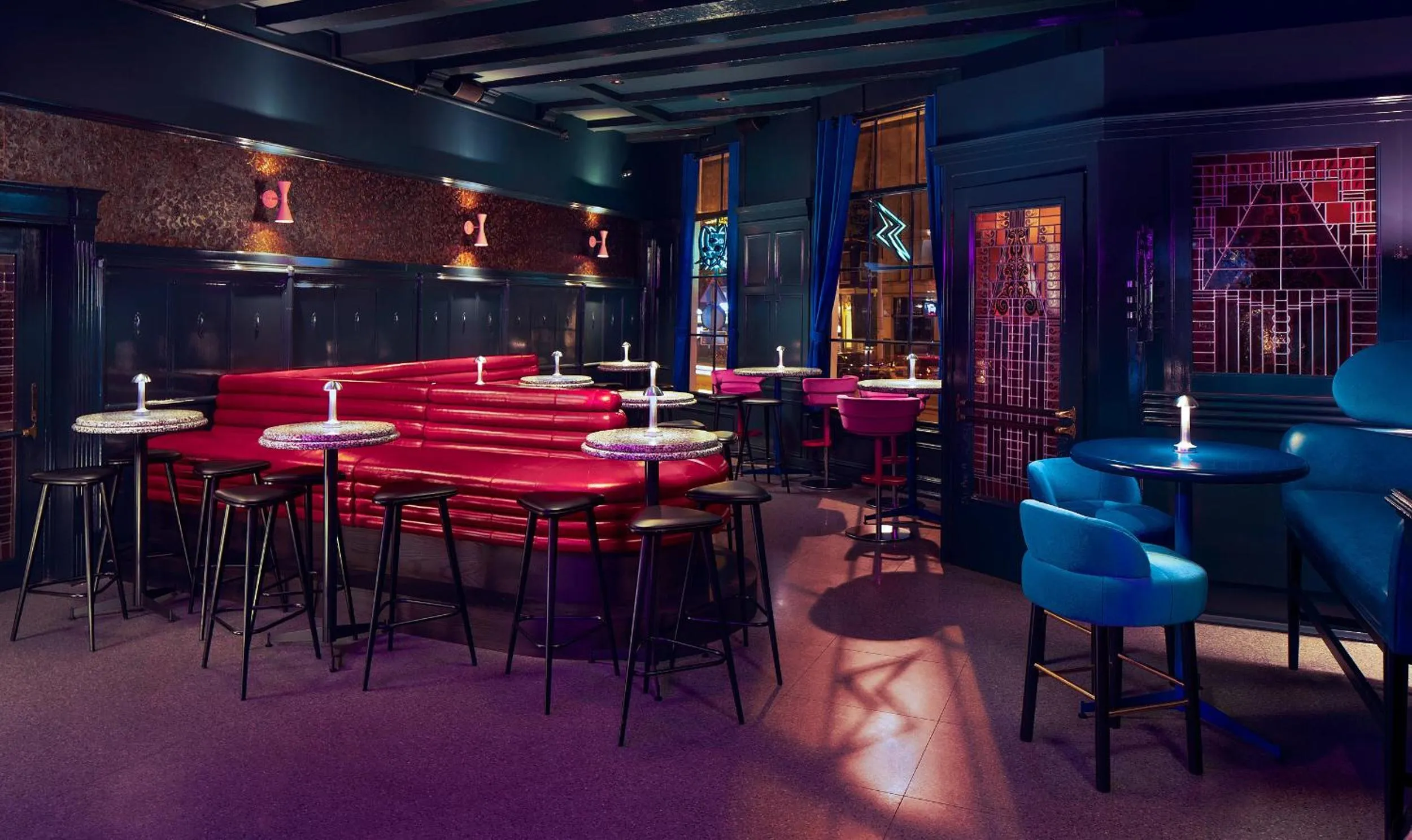 Lounge or bar in Kimpton De Witt Amsterdam by IHG