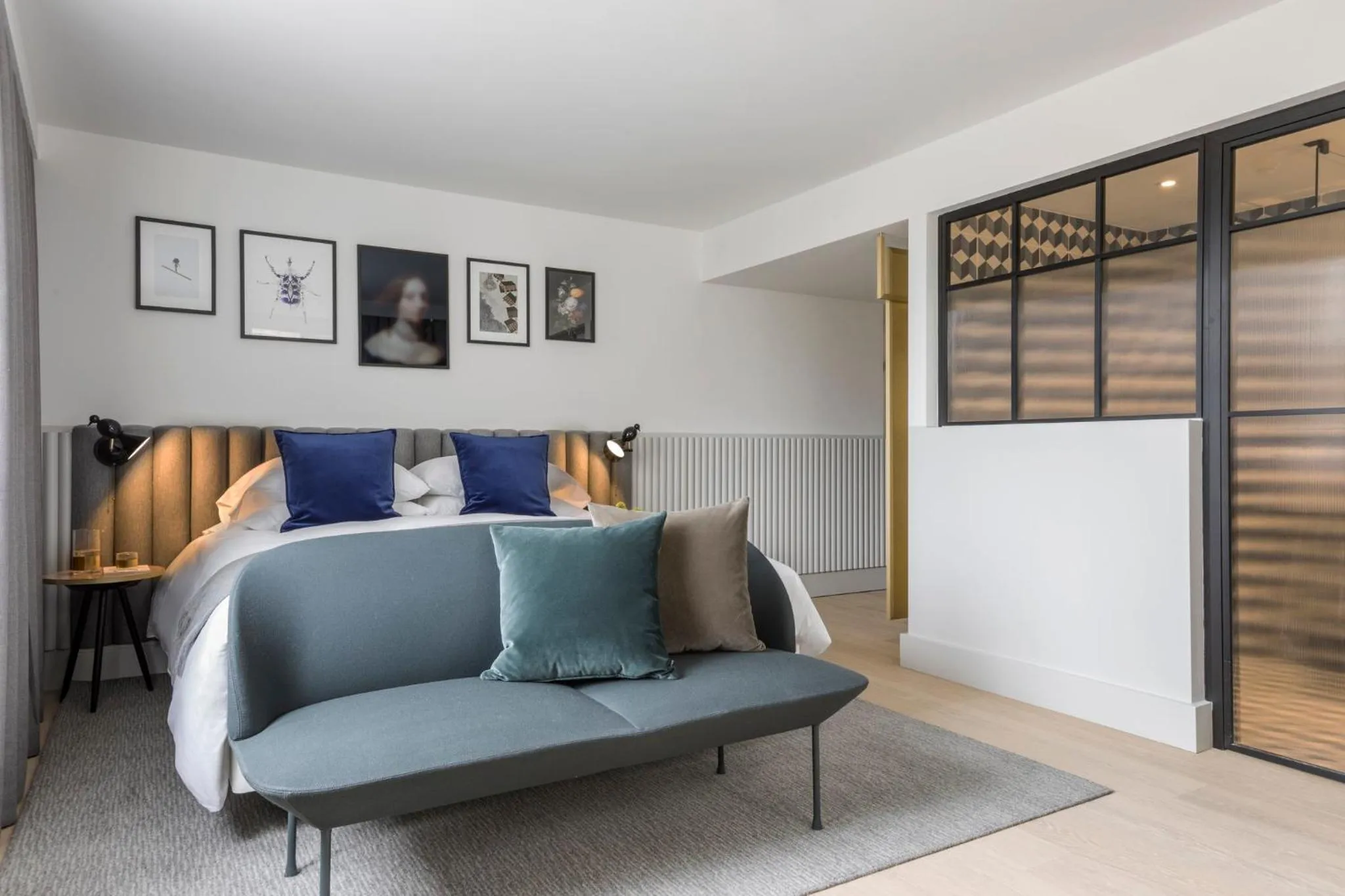 Photo of the whole room, Bed in Kimpton De Witt Amsterdam by IHG