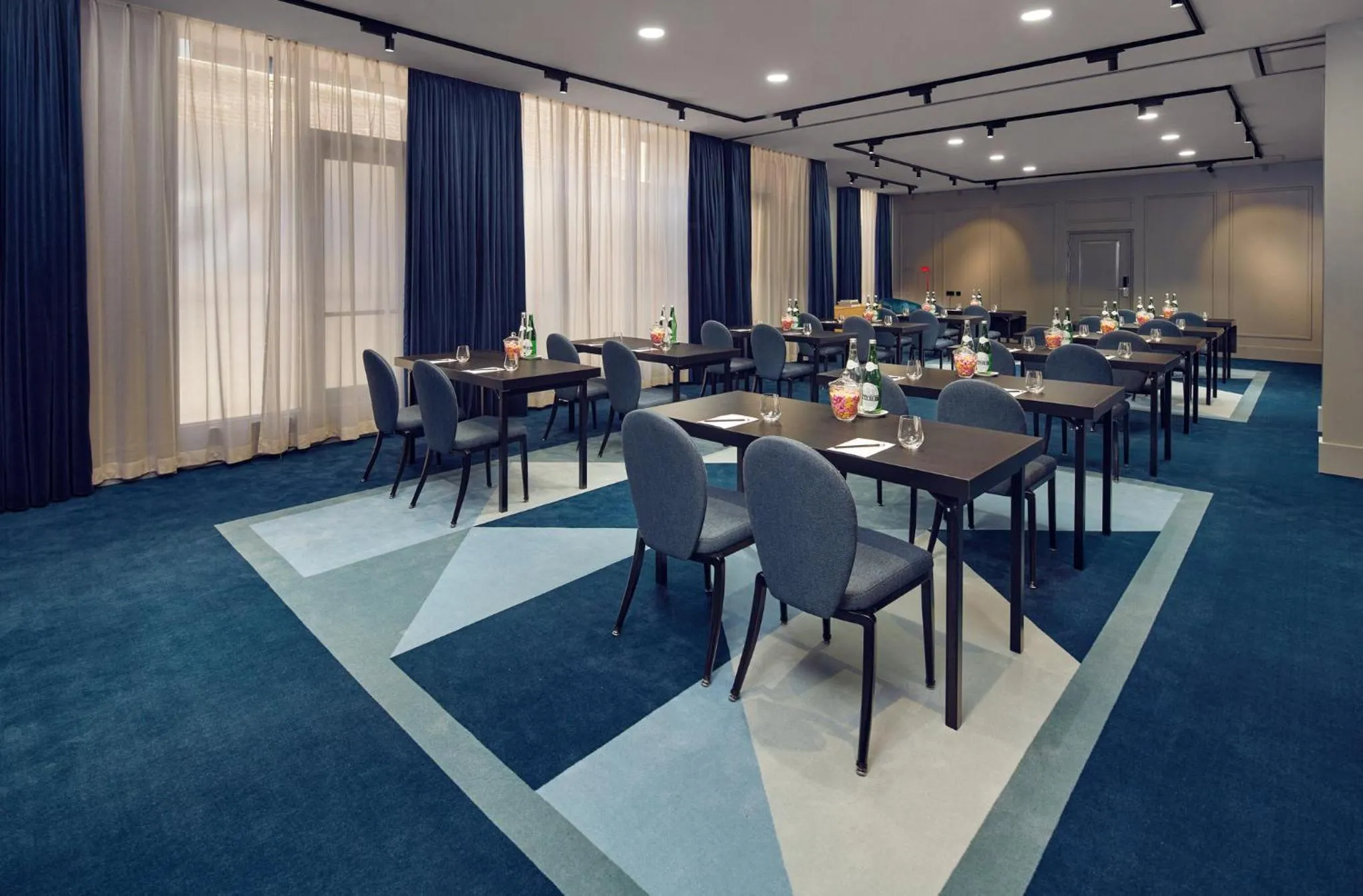 Meeting/conference room in Kimpton De Witt Amsterdam by IHG