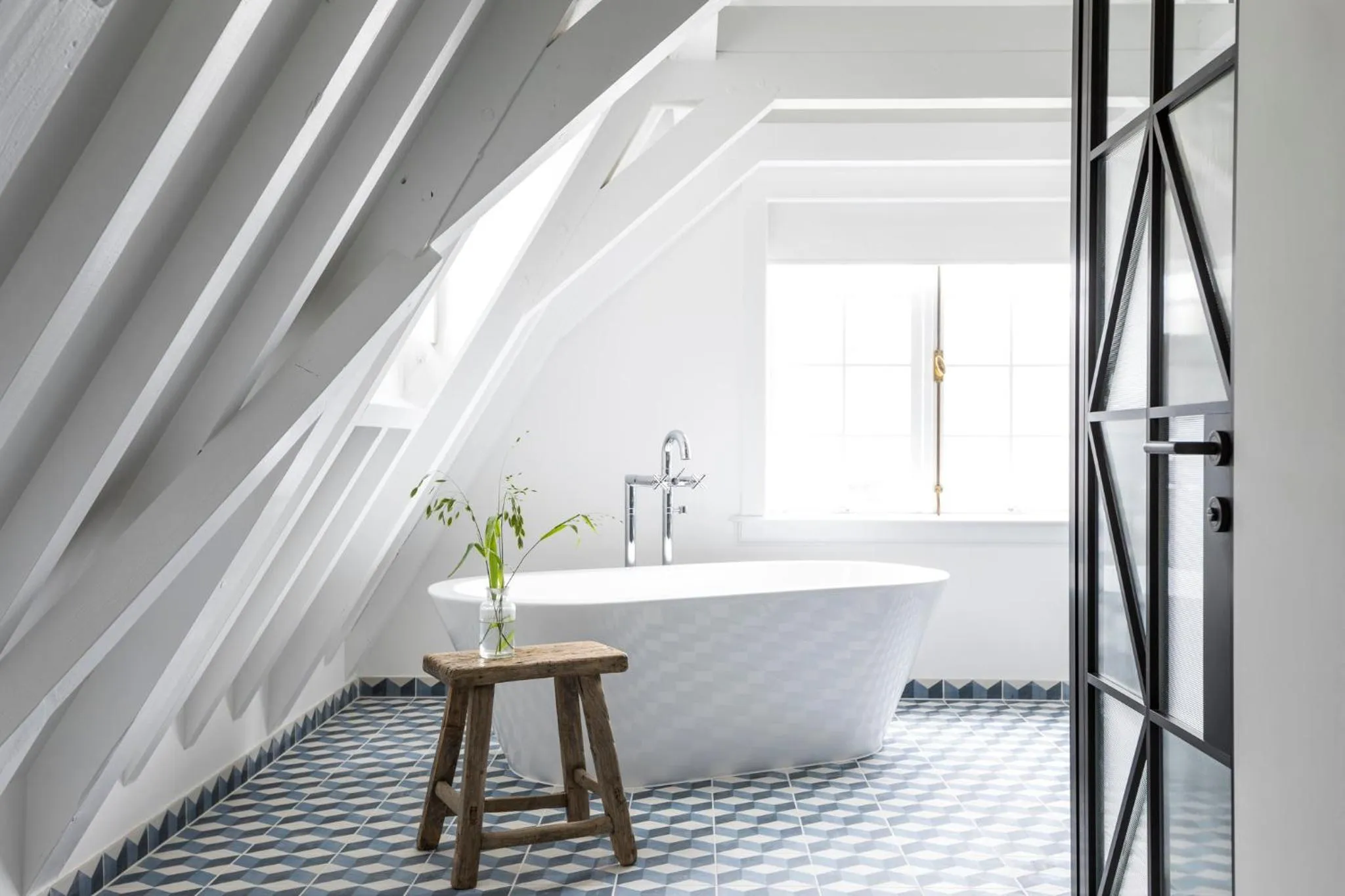 Bathroom in Kimpton De Witt Amsterdam by IHG