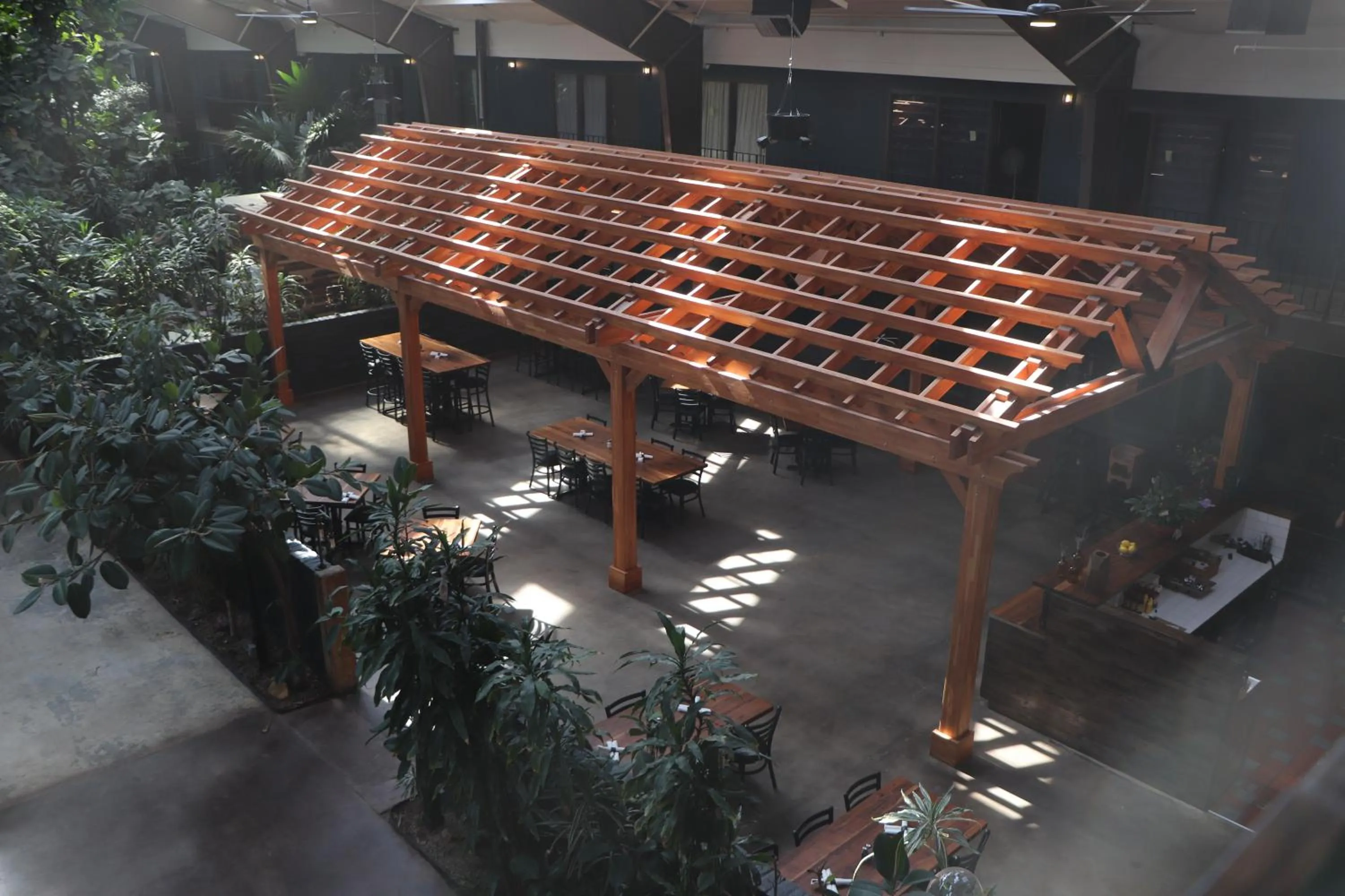 Restaurant/places to eat in Historic Cow Palace Inn