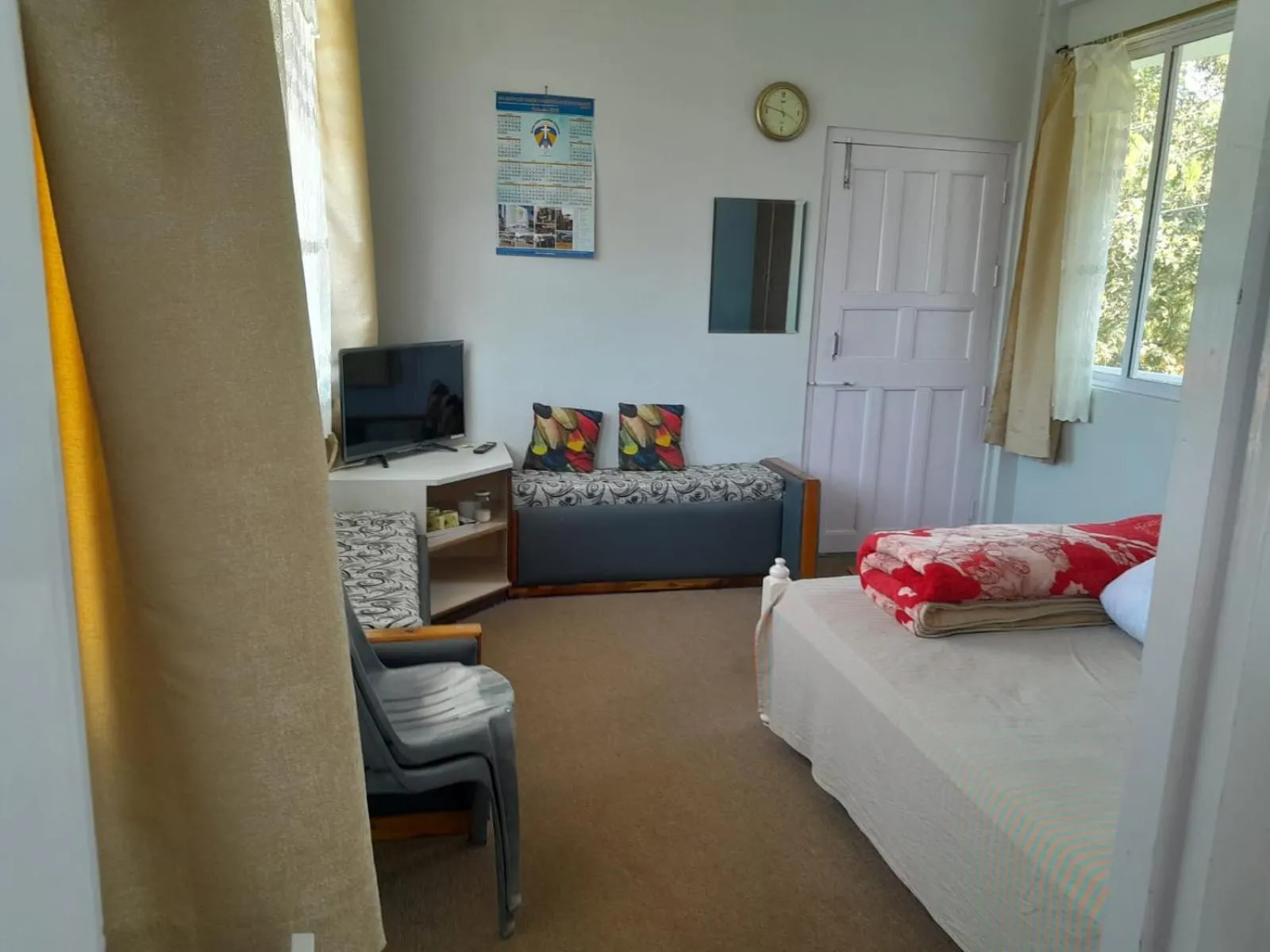 Bed in Shanti Sojourn