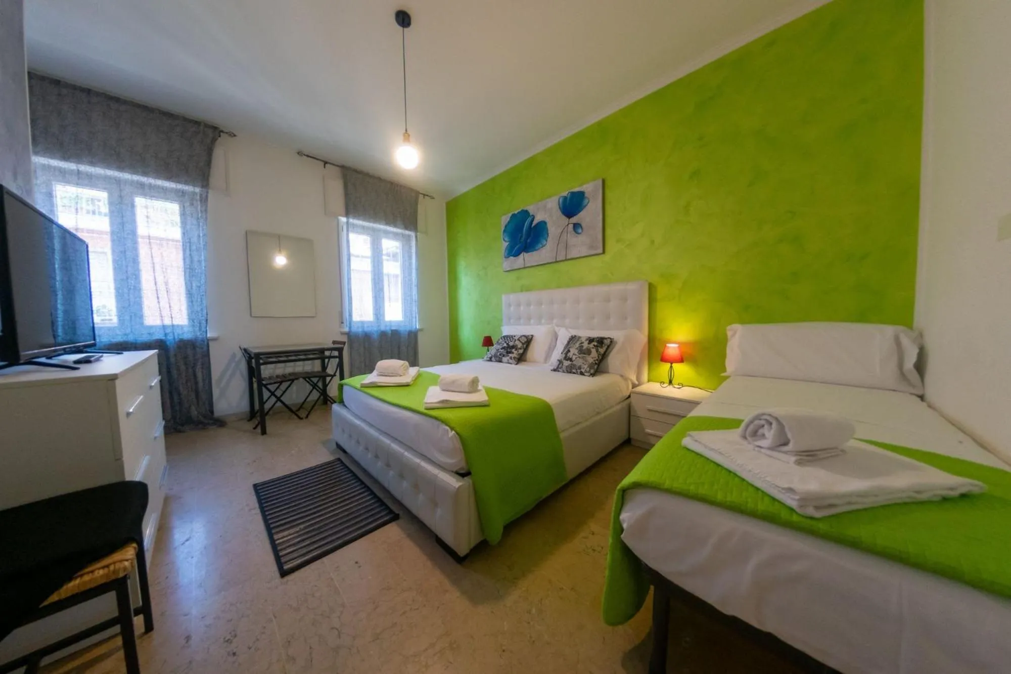 Marconi Rooms and Apartments