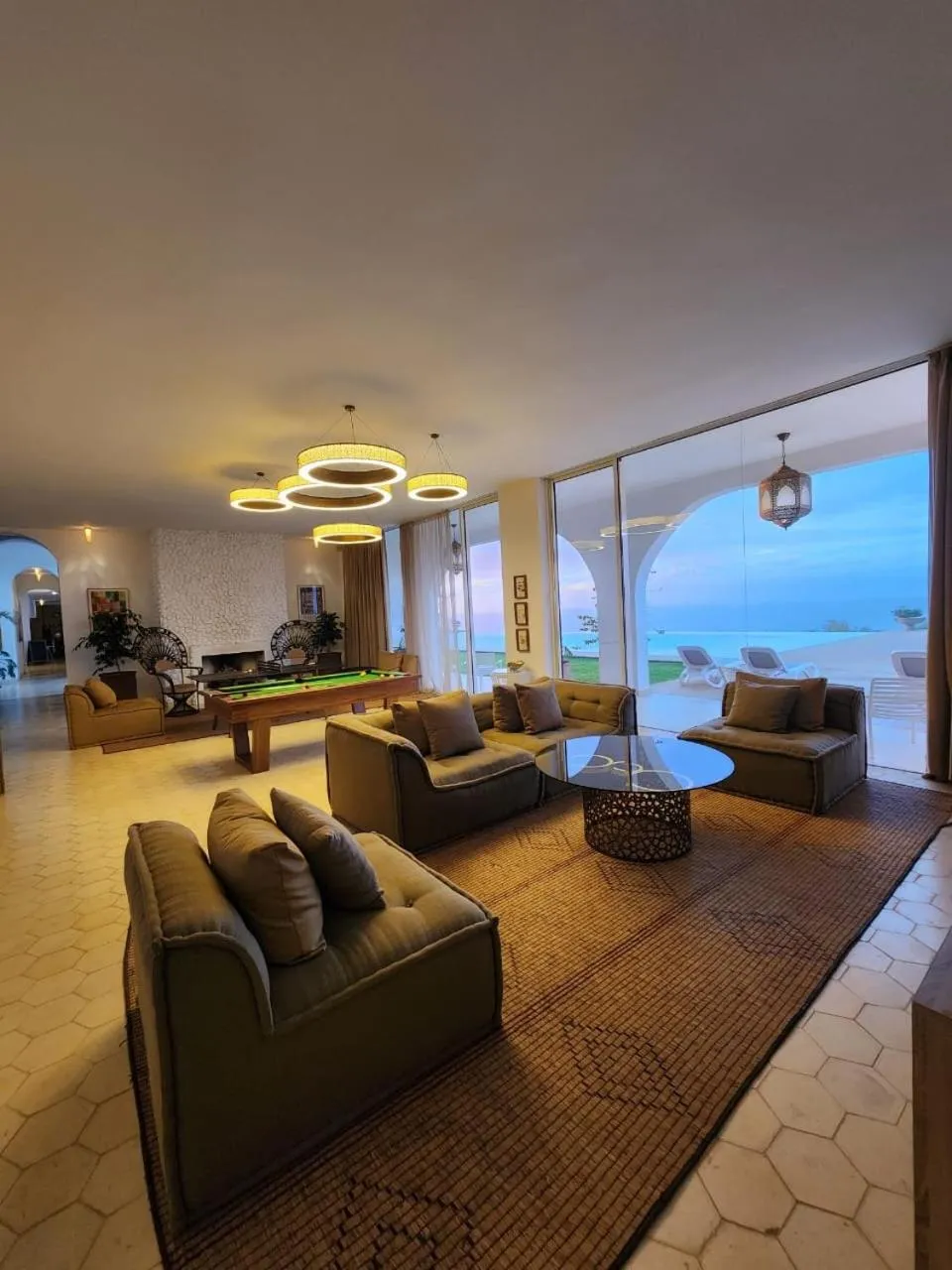 Living room in Villa La Falaise