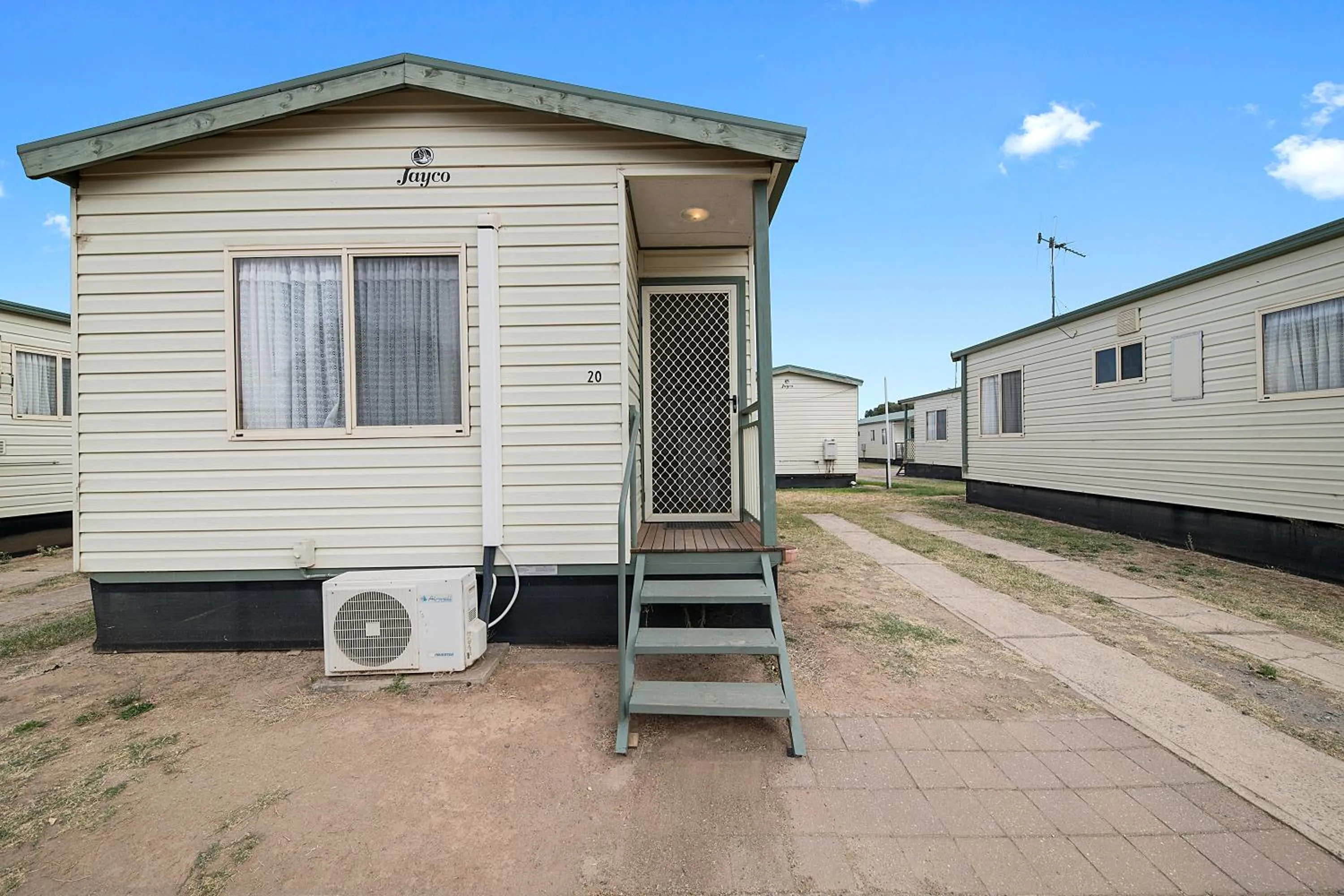 Property building in Benalla Tourist Park