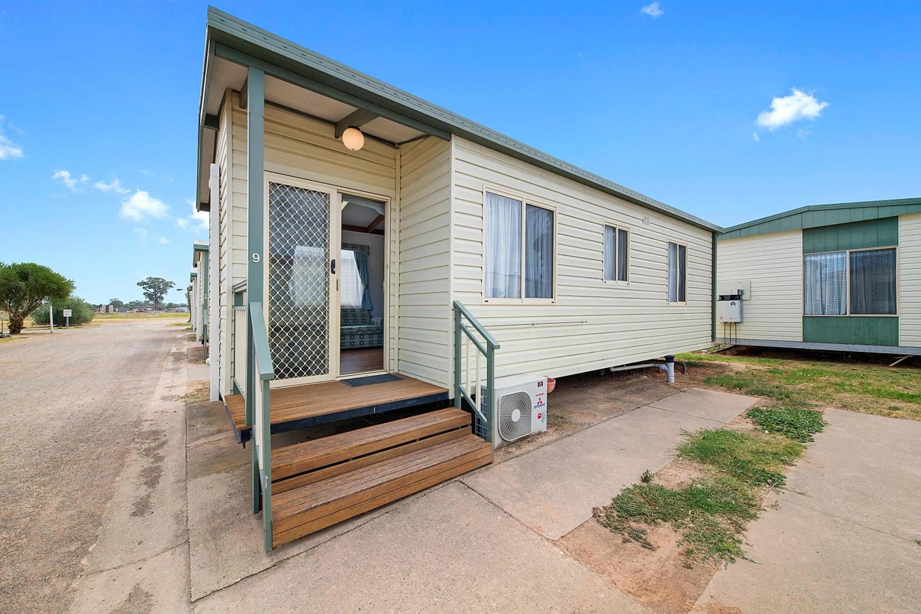 Property building in Benalla Tourist Park