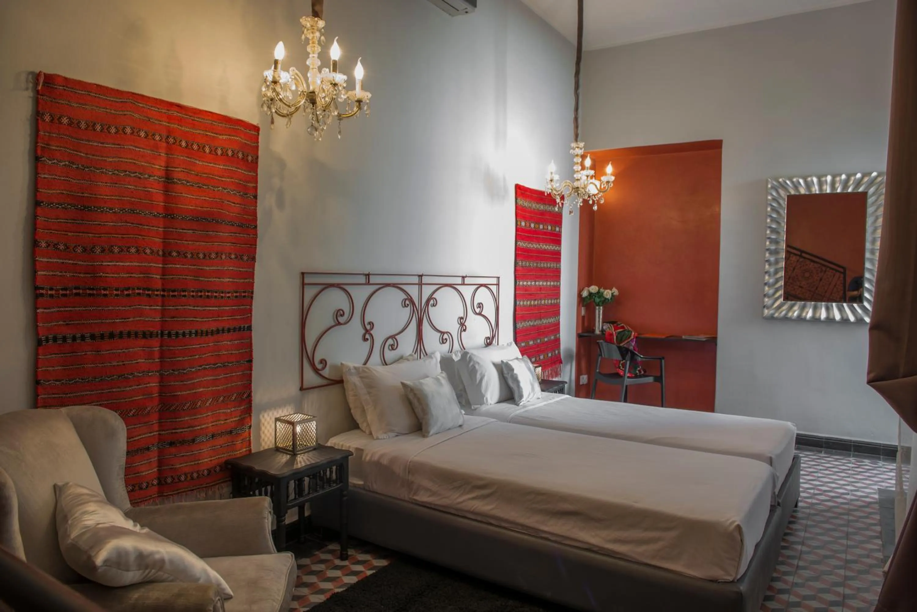 Photo of the whole room, Bed in Riad Palais Bahia Fes