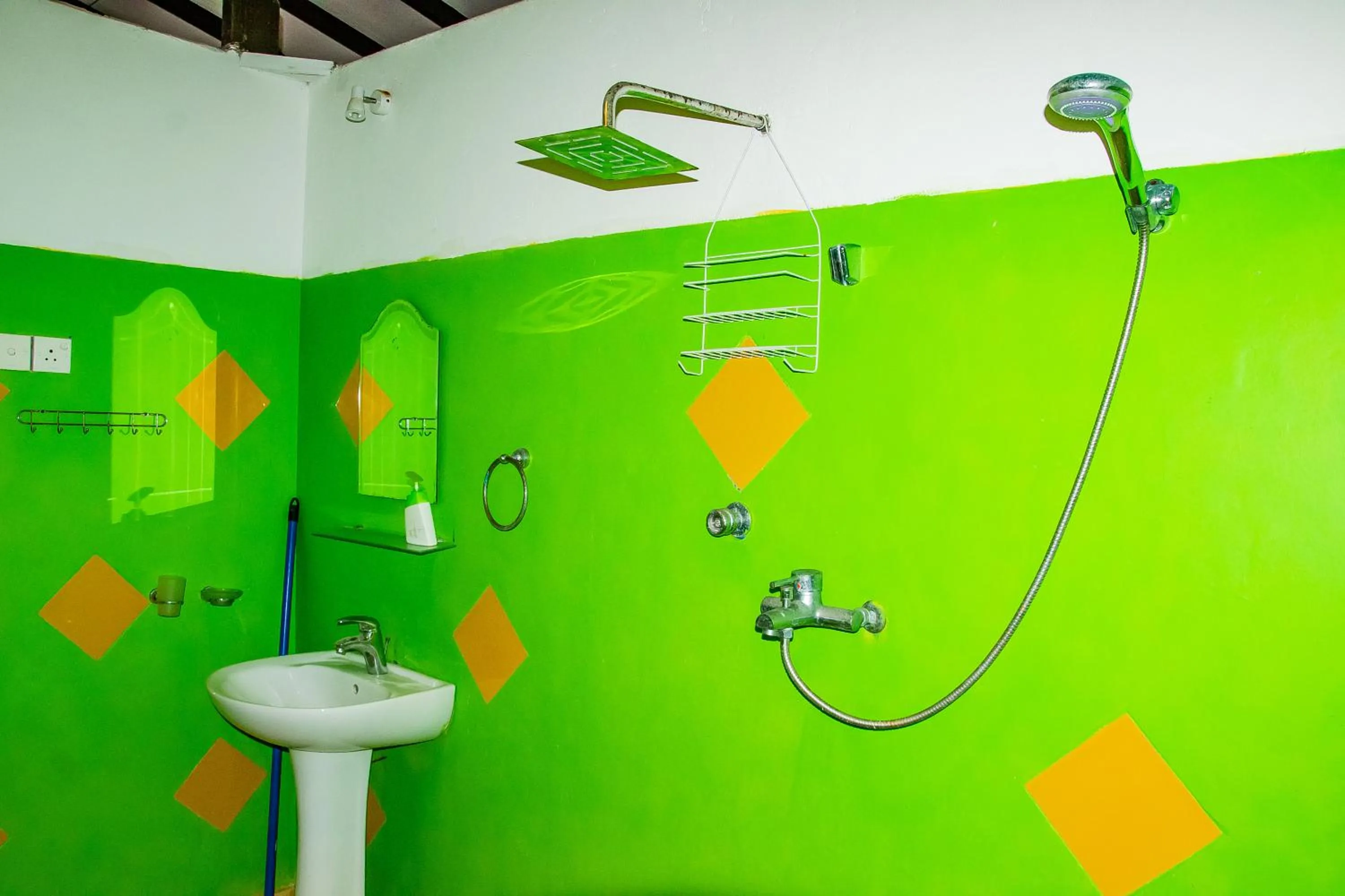 Shower in Blowhole Unawatuna