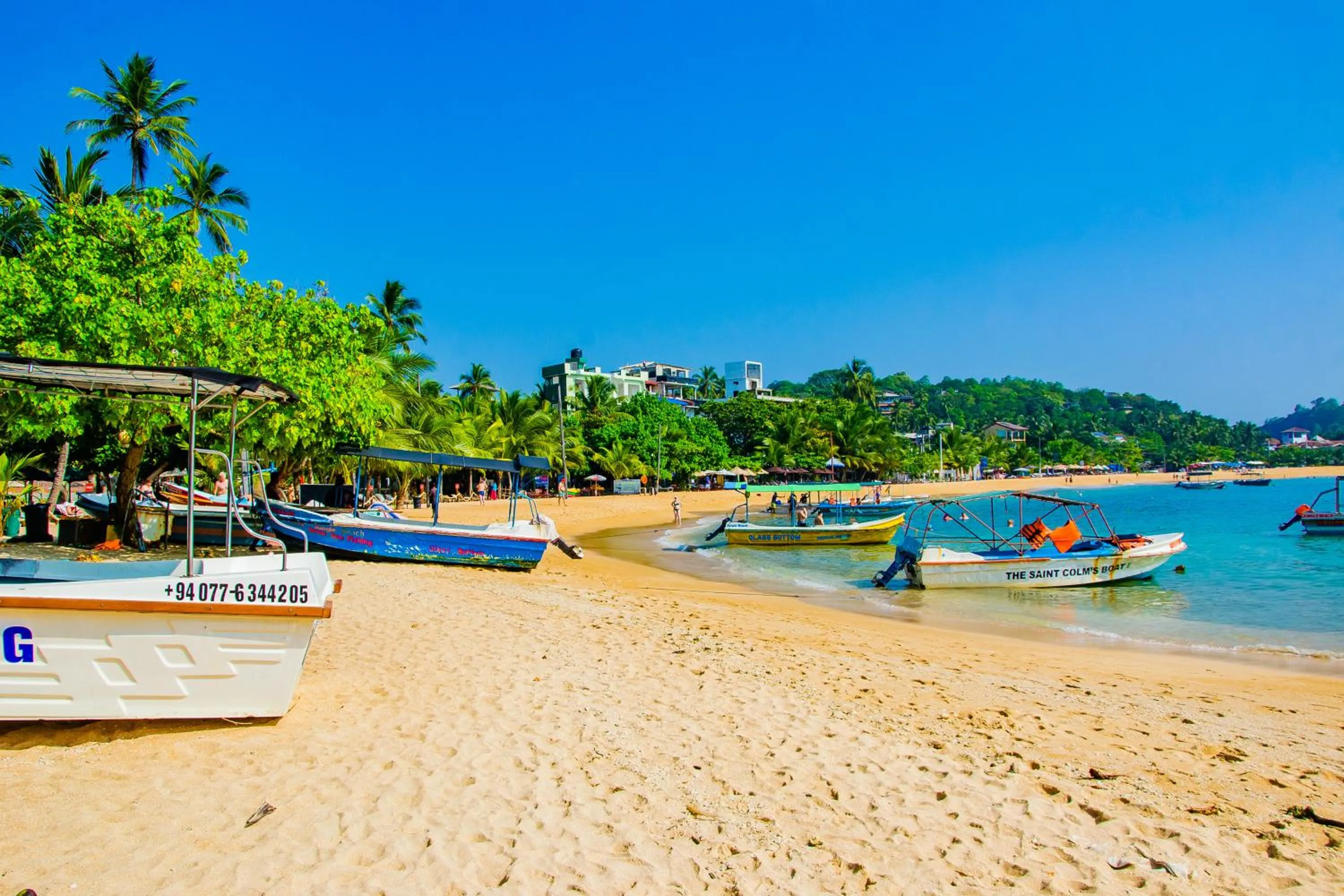 Beach in Blowhole Unawatuna