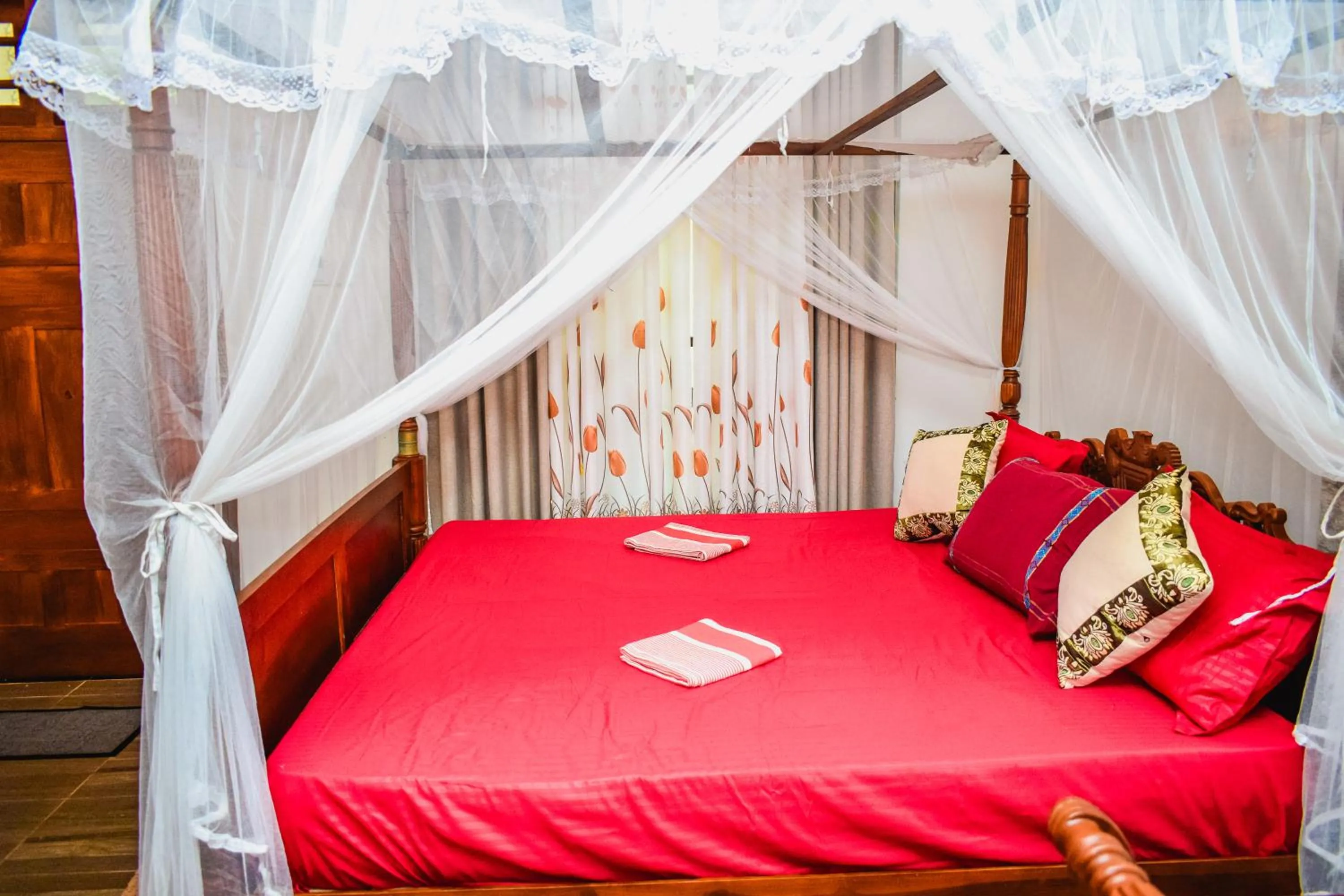 Bed in Blowhole Unawatuna