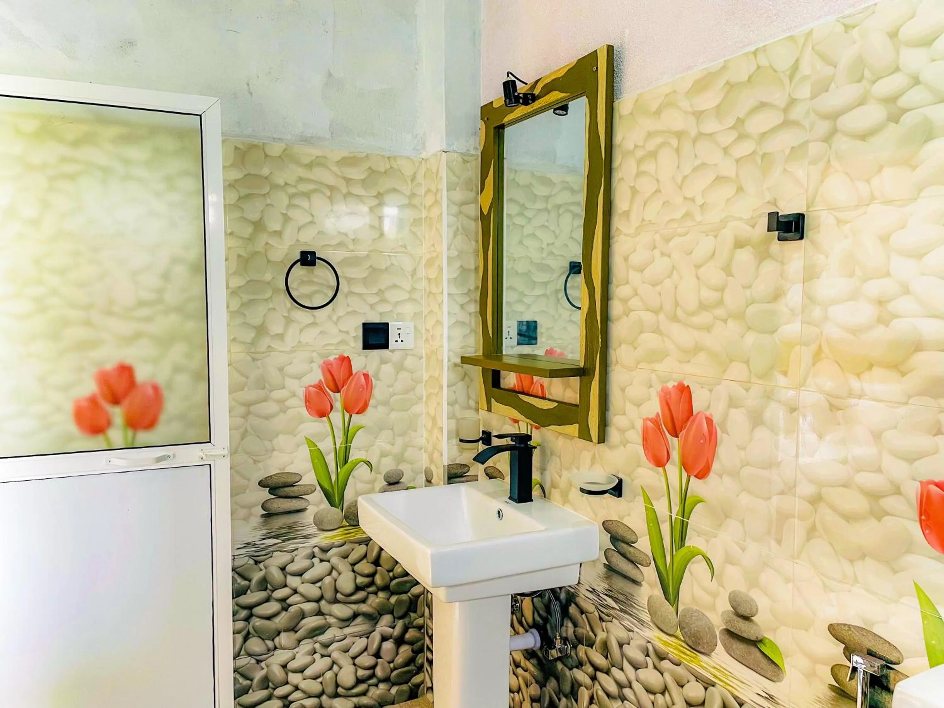 Bathroom in Blowhole Unawatuna