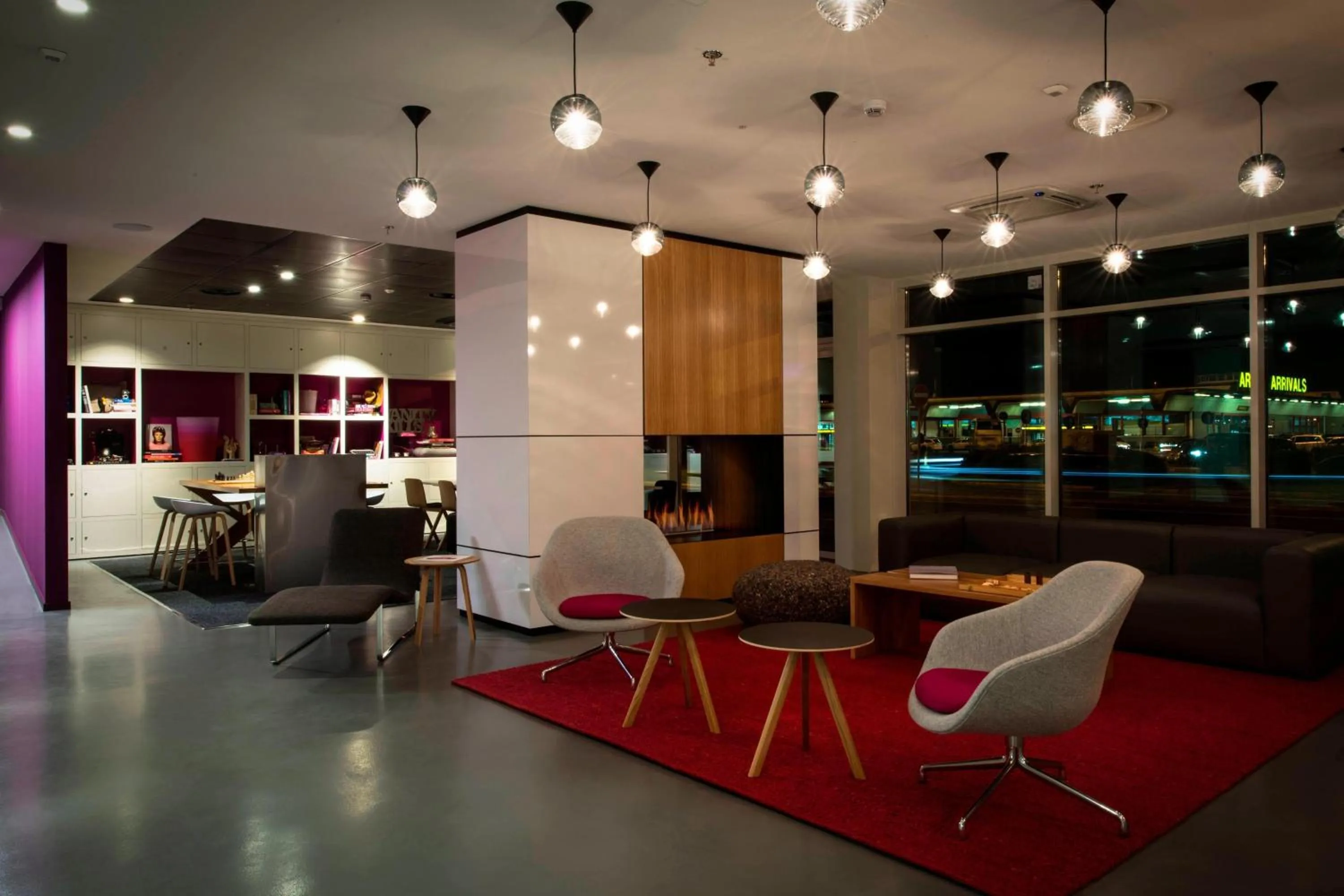 Lobby or reception in Moxy Milan Malpensa Airport